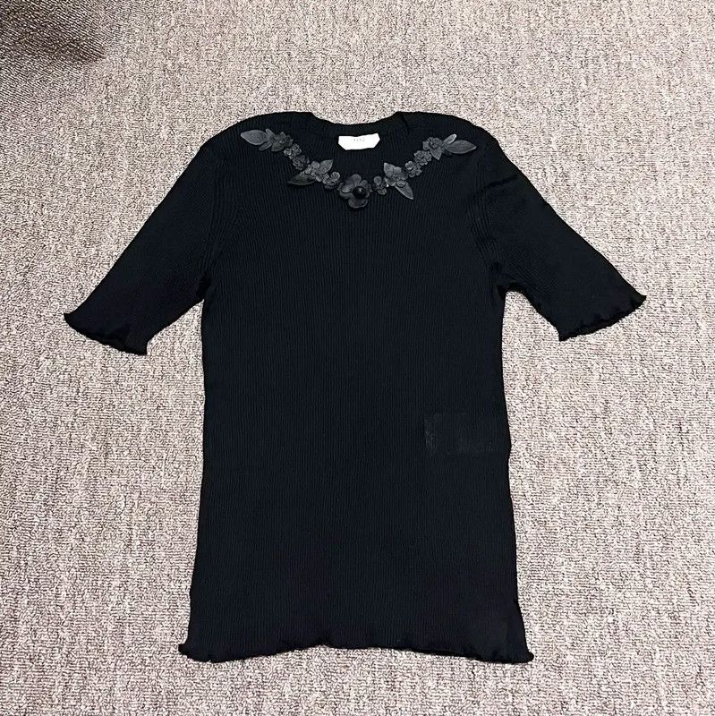 Fendi Fendi Black Floral Silk Blend Short Sleeve T-Shirt 0089 Size M / US 6-8 / IT 42-44 - 1 Thumbnail