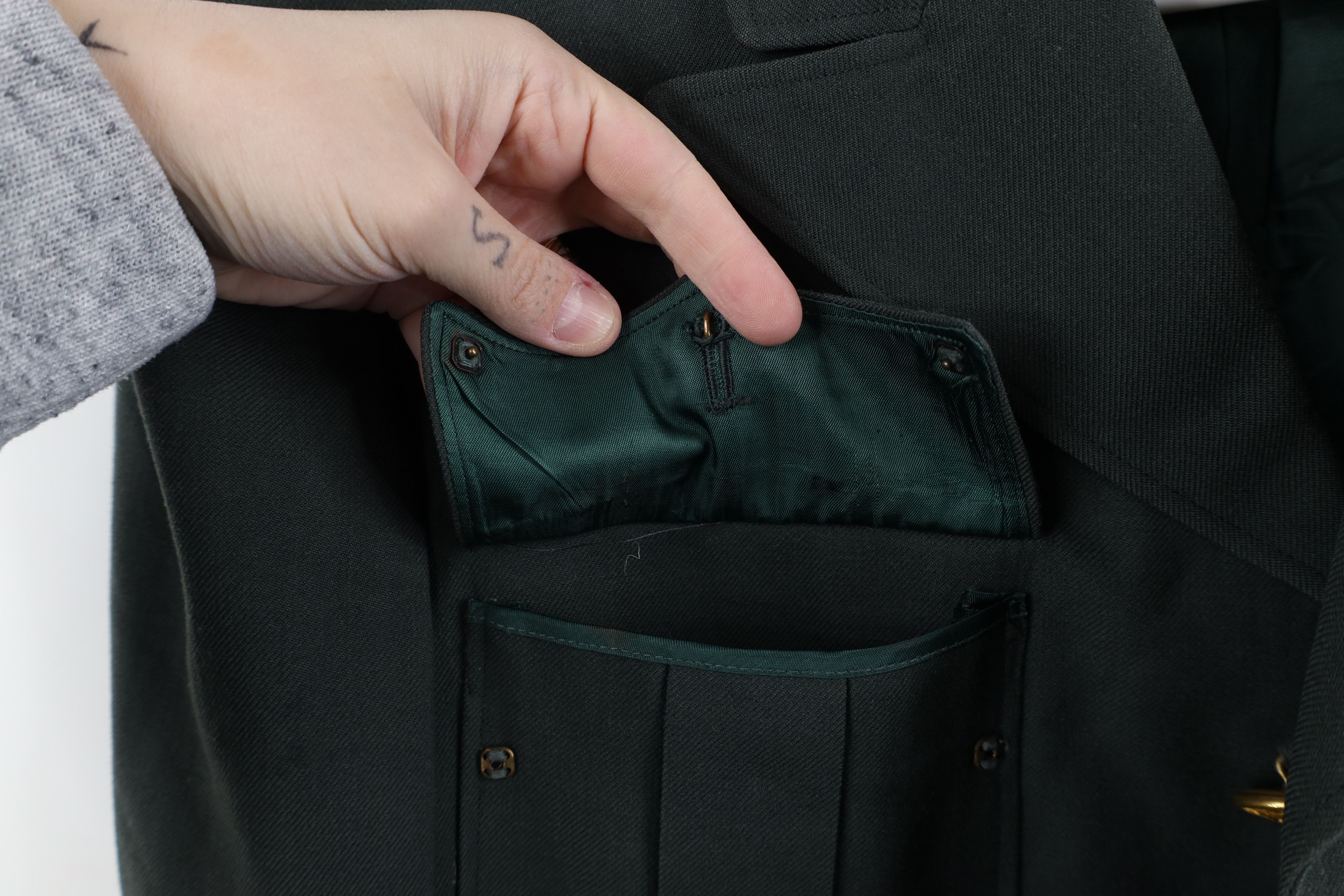Vintage Vintage 60s Vietnam Era Class 3 Officer Jacket Green USA Size US L / EU 52-54 / 3 - 9 Thumbnail