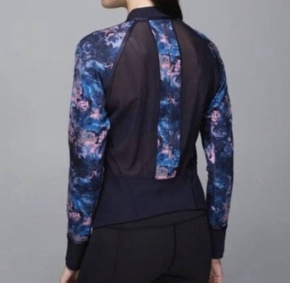 Lululemon Lululemon Blue Pink Floral Sheer Mesh back Jacket Sz.6 Size M / US 6-8 / IT 42-44 - 10 Thumbnail