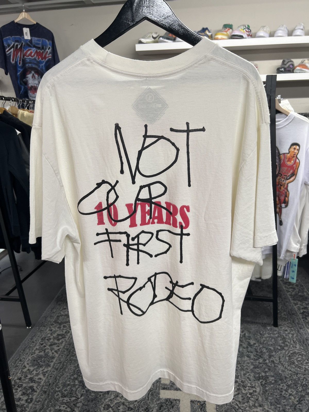 Travis Scott Travis Scott Rodeo Tee “White” Size US XL / EU 56 / 4 - 3 Thumbnail