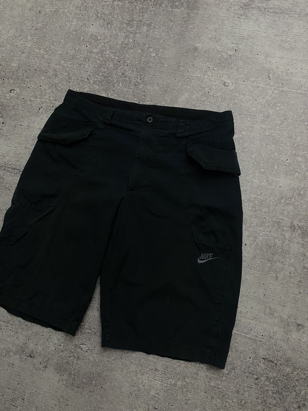 Nike × Vintage Nike vintage cargo shorts Size US 34 / EU 50 - 2 Thumbnail