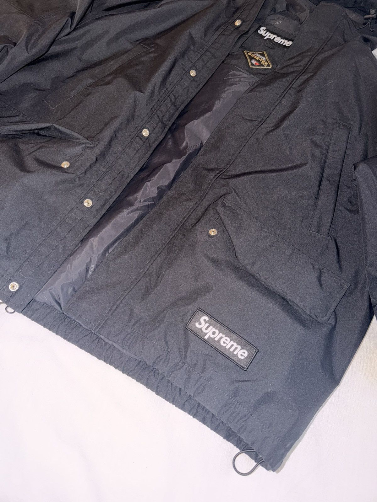 Supreme 2-In-1 GORE-TEX Parka + Reversible 700-Fill Down'