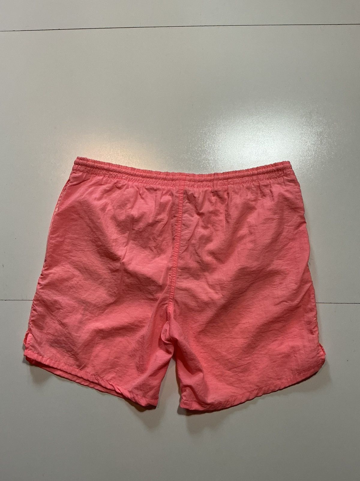 Vintage Vintage 80s Mischief Mirror Pink 6.5" Inseam Surf Shorts Size US 38 / EU 54 - 3 Thumbnail