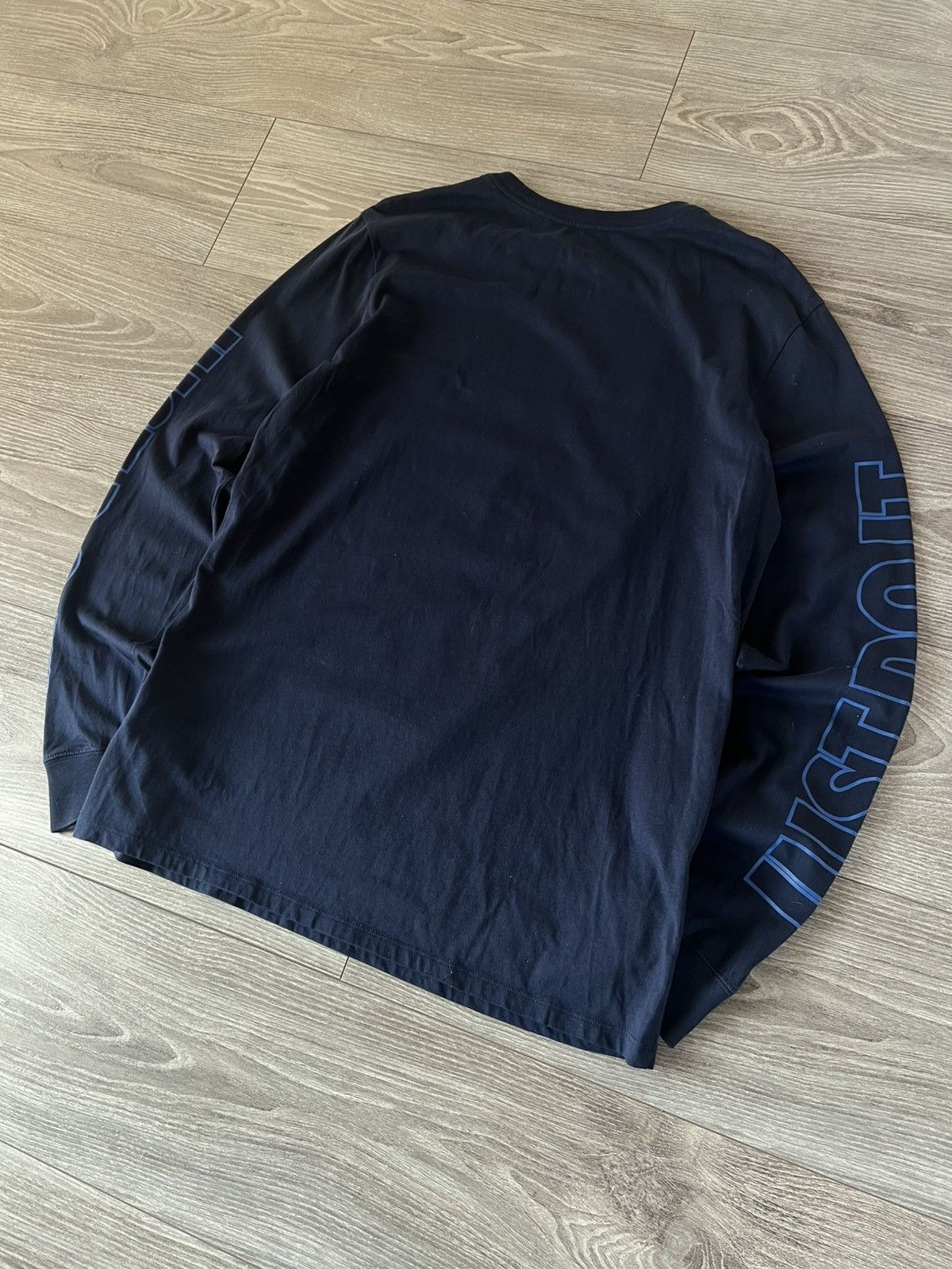 Nike ‼️Nike Big Logo Overprinted Just Do It Swoosh Long Sleeve Tee Size US M / EU 48-50 / 2 - 18 Thumbnail