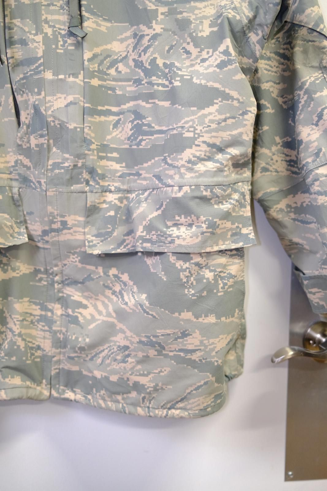 Other 00s Military Tiger Stripe Camo Gore-Tex Shell Jacket Size L / US 10 / IT 46 - 4 Thumbnail