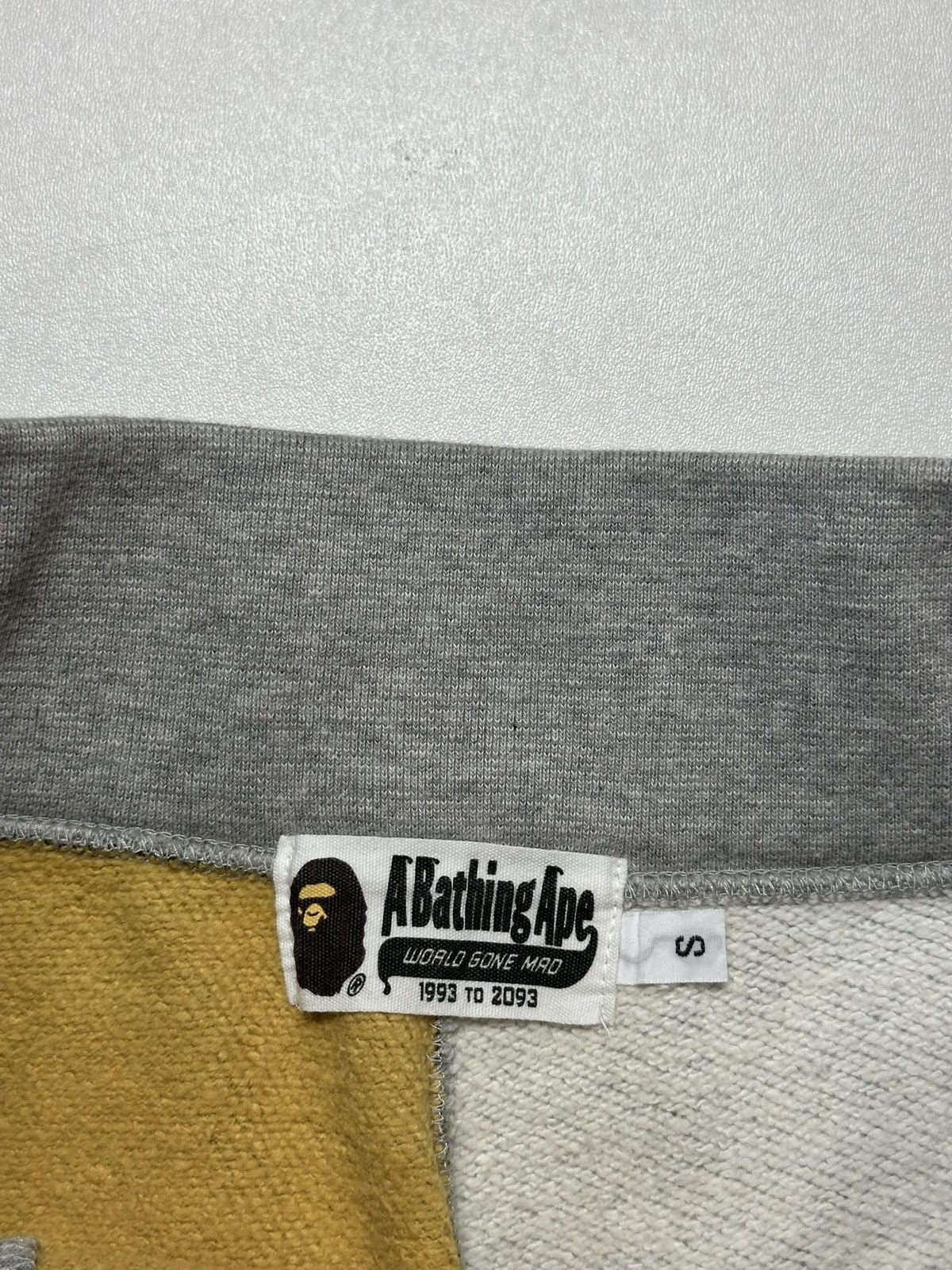 Bape Vintage Bape Camo Shark Shorts Size US 29 - 5 Thumbnail