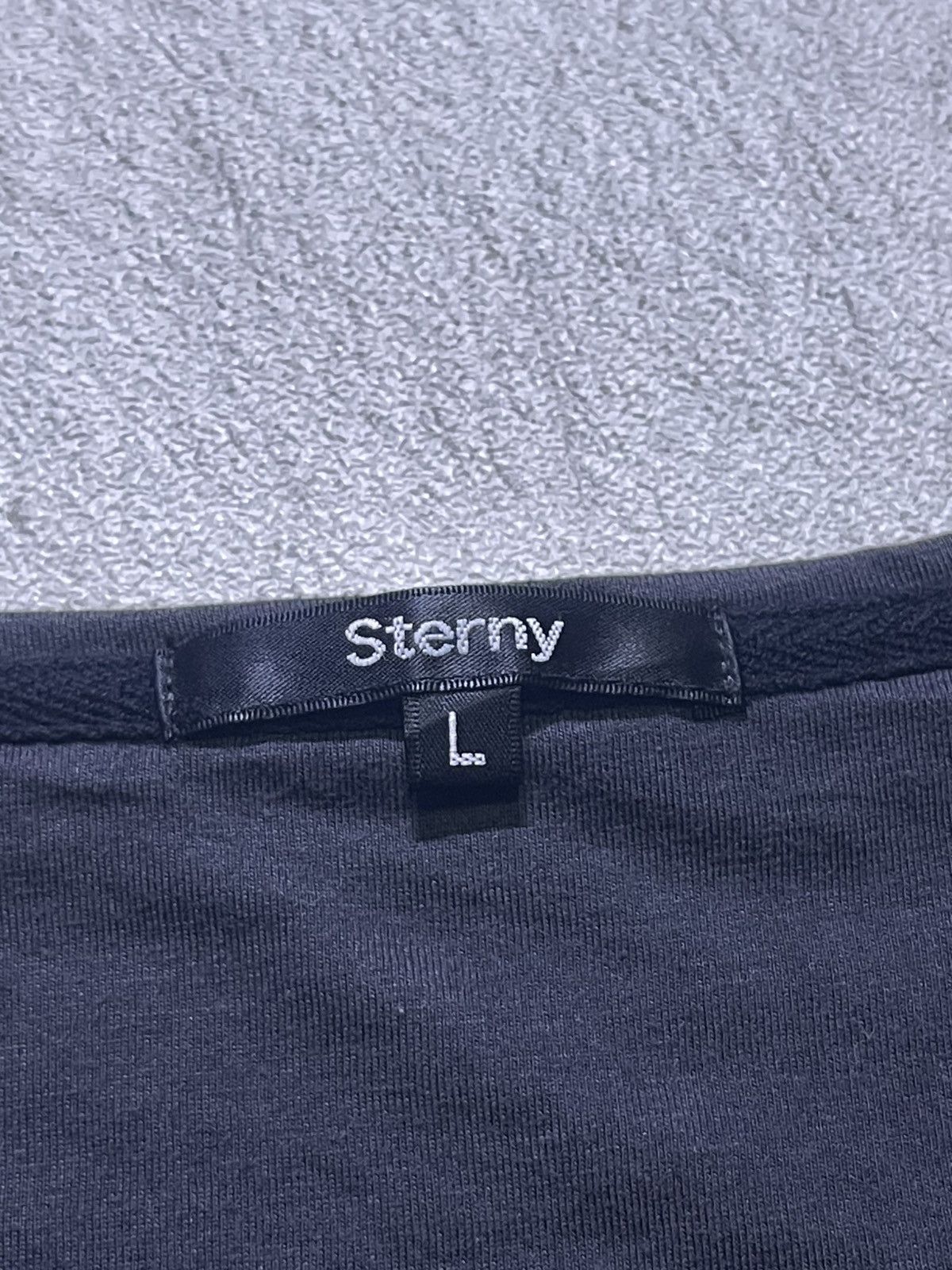Japanese Brand Y2K STERNY short sleeve tshirt Size US M / EU 48-50 / 2 - 4 Thumbnail