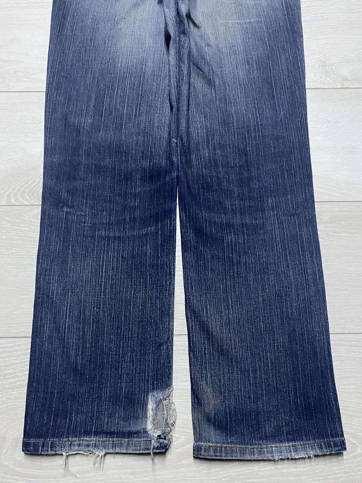 Edwin Vintage Edwin 502 Blue Wash Distressed Jeans Size US 31 - 6 Thumbnail