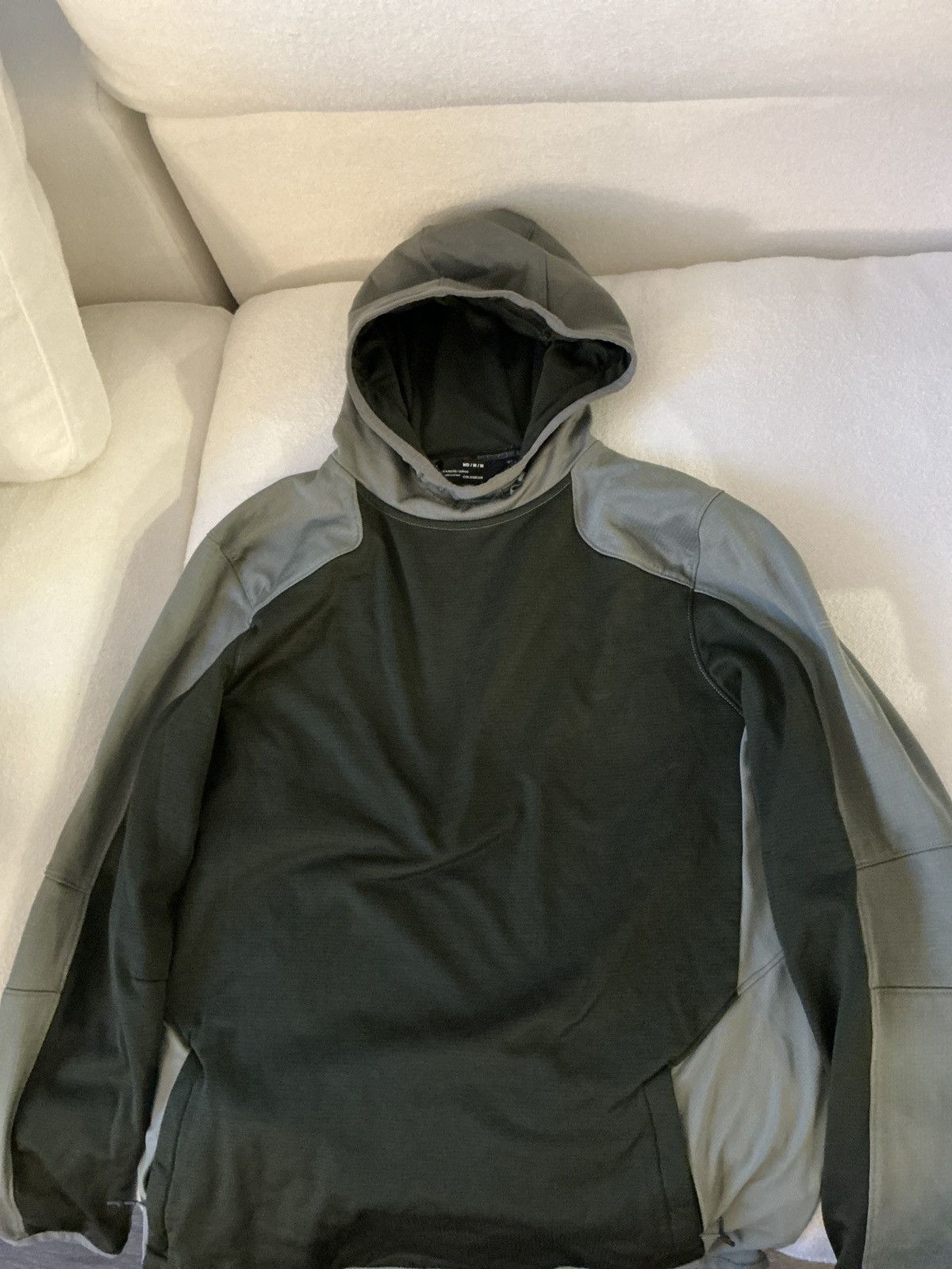 Under Armour Mens Under Armour Hoodie. Medium Size US M / EU 48-50 / 2 - 1 Preview