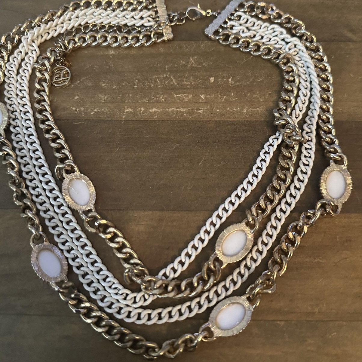 Other Erica Lyons chunky layered gold and white chain necklace Size ONE SIZE - 4 Thumbnail