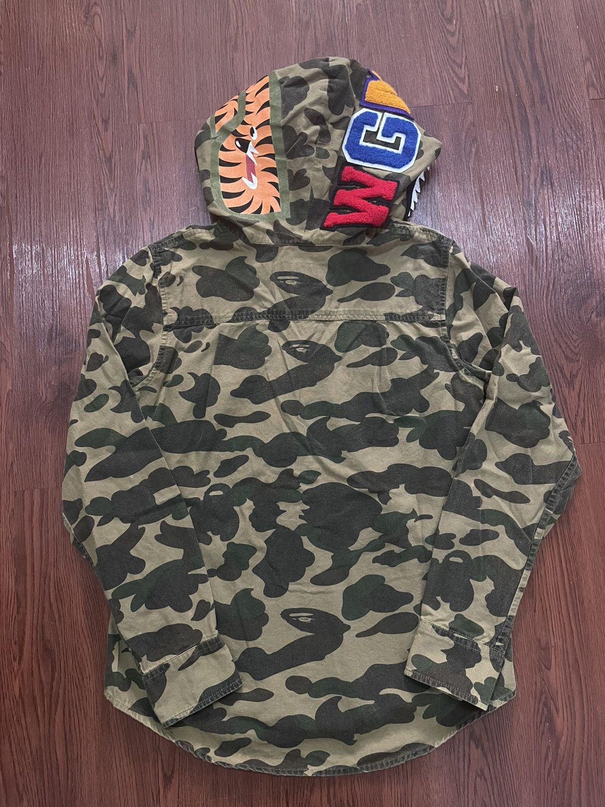 Bape Bape Shark Camouflage Ladies Button Up Shirt With Hoodie Size XS / US 0-2 / IT 36-38 - 2 Thumbnail