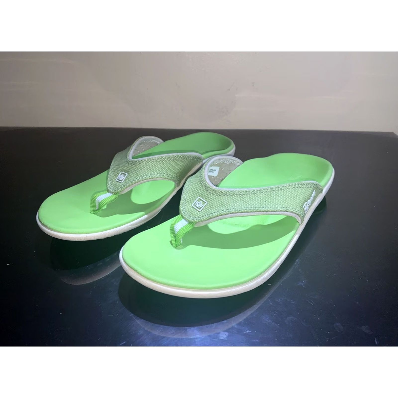 Vintage Spenco Sandals Lime Green Size 6 Women Flip Flop Fabric Sandal Green 6 Womens Size US 6 / IT 36 - 3 Thumbnail