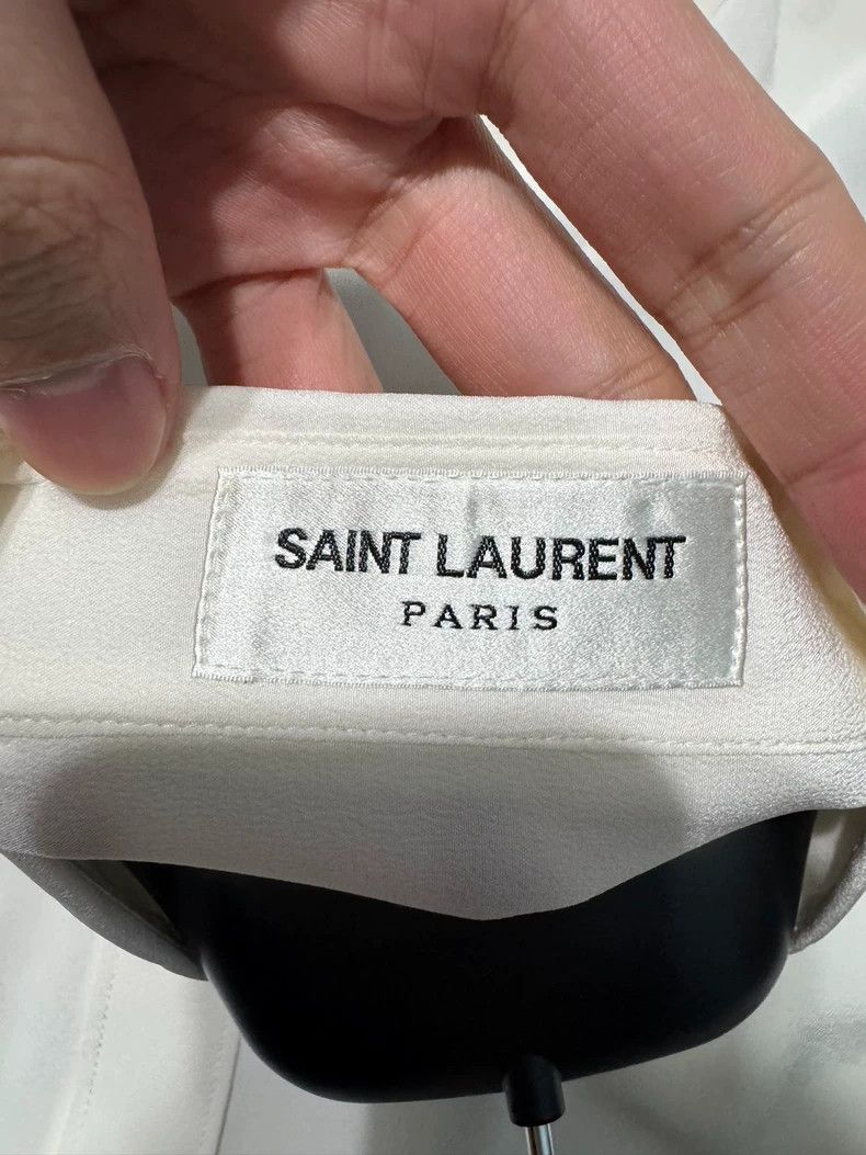Yves Saint Laurent saint laurent Pure white mulberry silk shirt 2503-Nextarrow Size XXS / US 00 / IT 34 - 2 Thumbnail