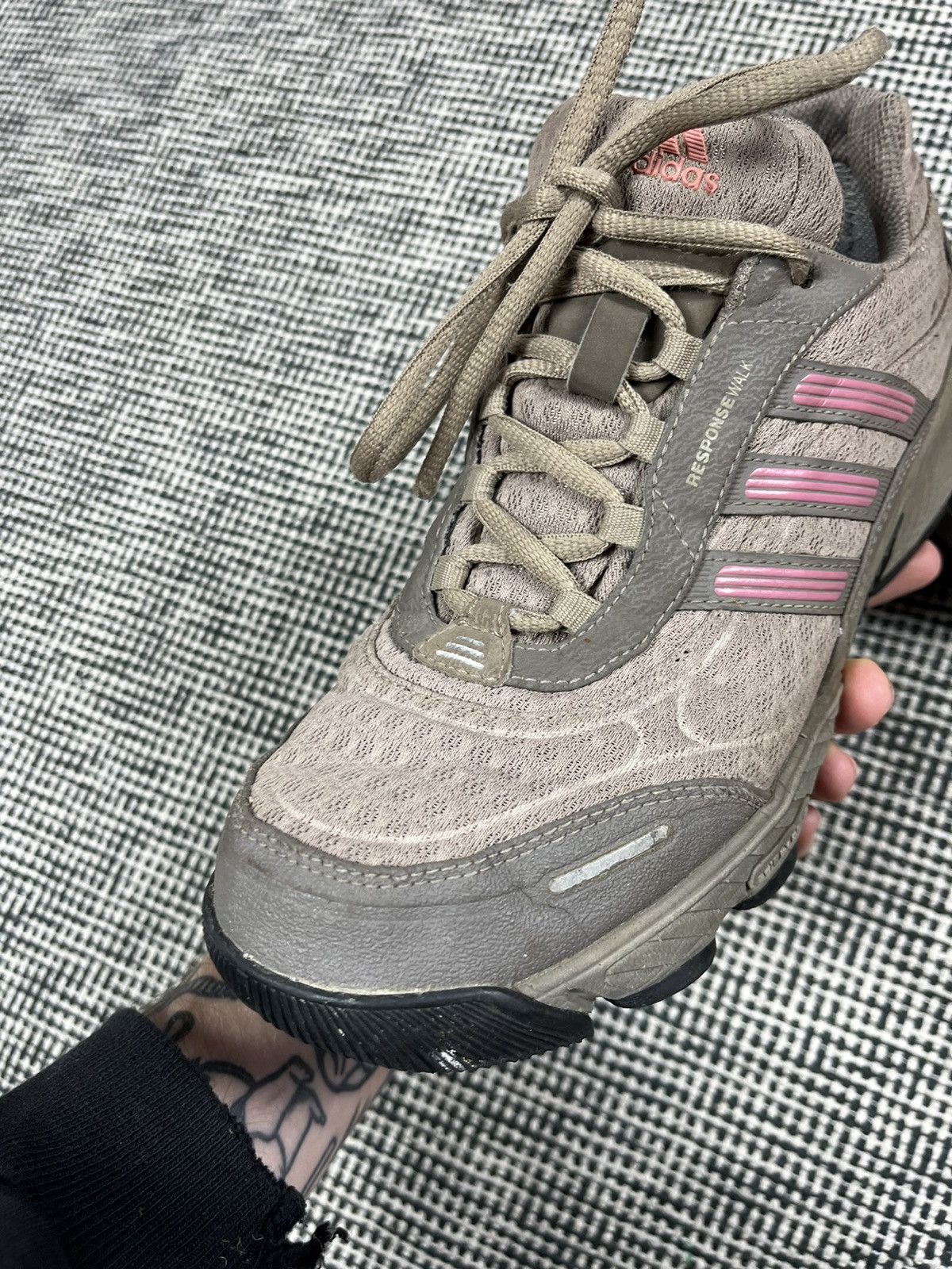 Adidas y2k adidas gorpcore sneakers gore tex cute pink Size US 7.5 / IT 37.5 - 10 Thumbnail