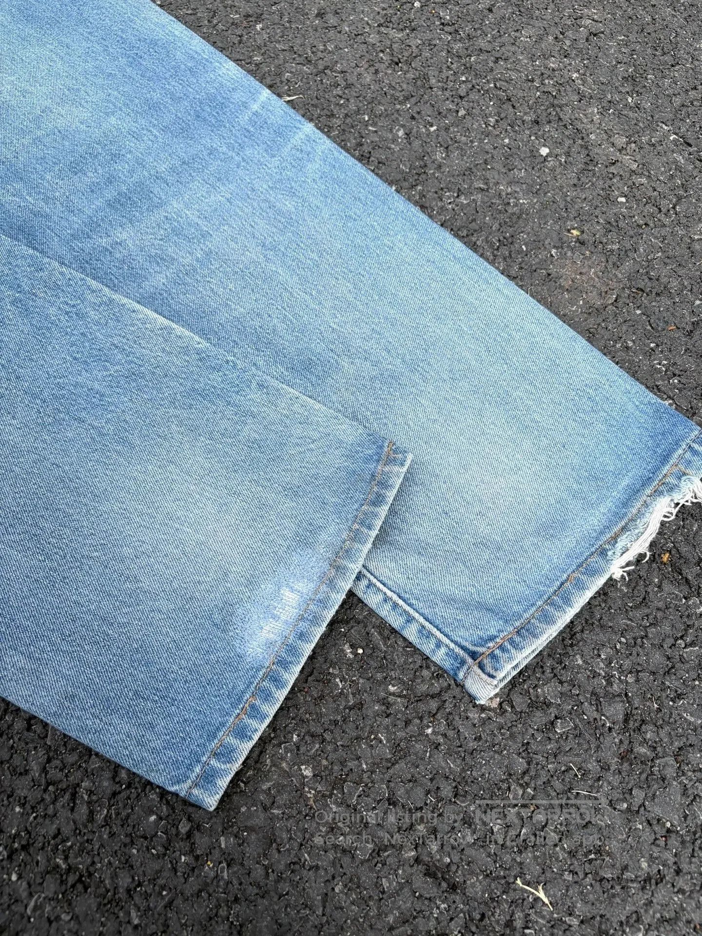 Vintage Vintage Levis 502 90s Blue Jeans. Size US 32 / EU 48 - 7 Thumbnail