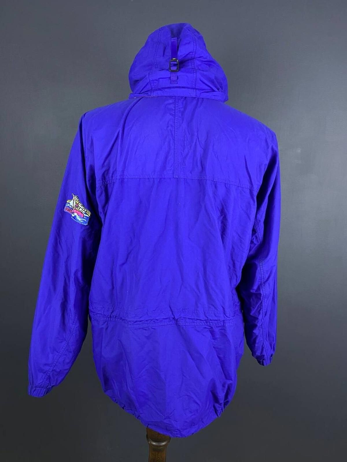 Patagonia Patagonia Blue Vintage Rare Sport Windbreaker Jacket Size L Size L / US 10 / IT 46 - 10 Thumbnail