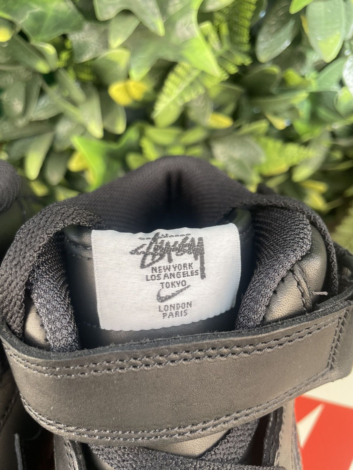 Nike × Stussy Nike x Stüssy Air Force 1 Mid "Black Snakeskin" Size US 9.5 / EU 42-43 - 8 Thumbnail