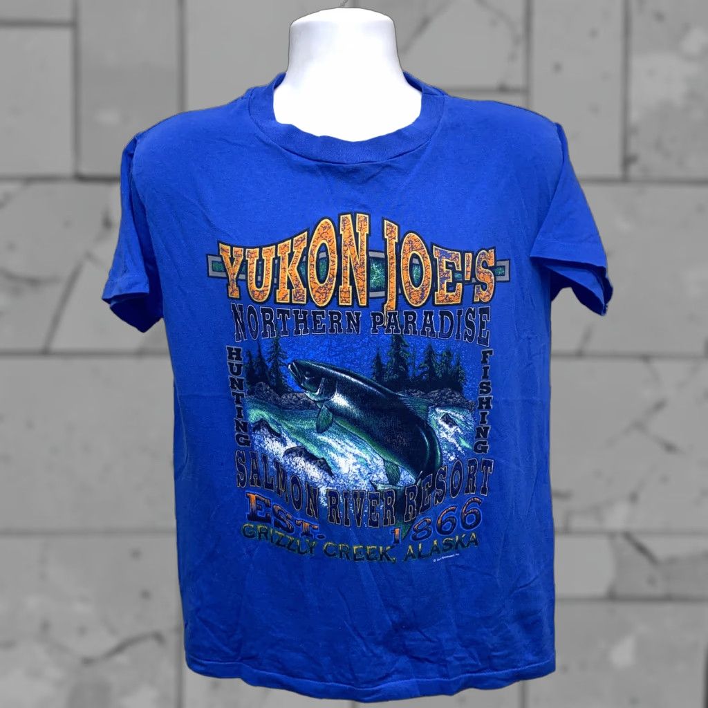 Sunray Sportswear VINTAGE Suns Sportswear Mens T-Shirt Blue L Yukon Joes Graphic USA Made Shirt Men Size L Blues? Size US L / EU 52-54 / 3 - 1 Thumbnail