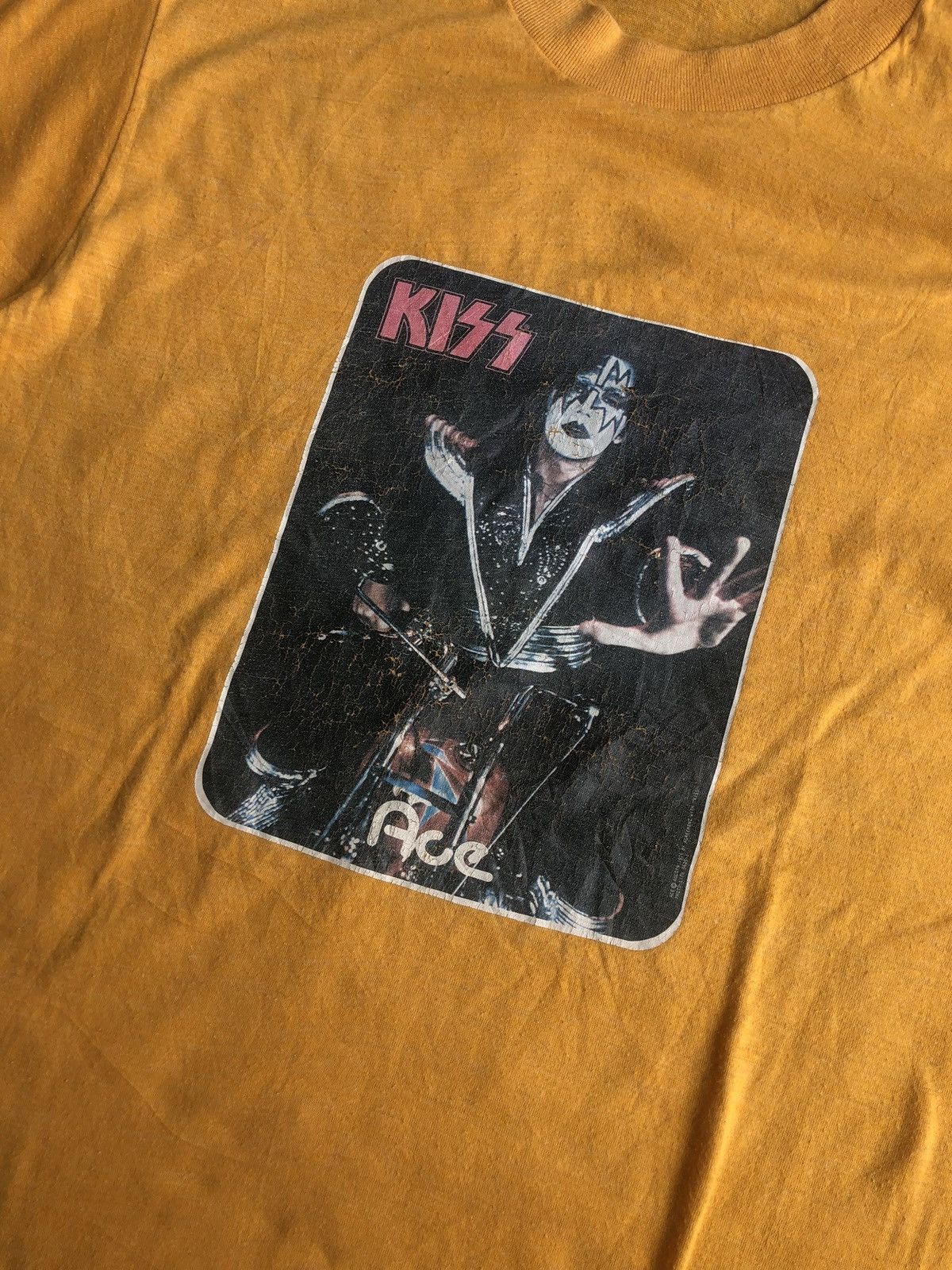 Other 70s ace frehley kiss tshirt Size US M / EU 48-50 / 2 - 2 Thumbnail