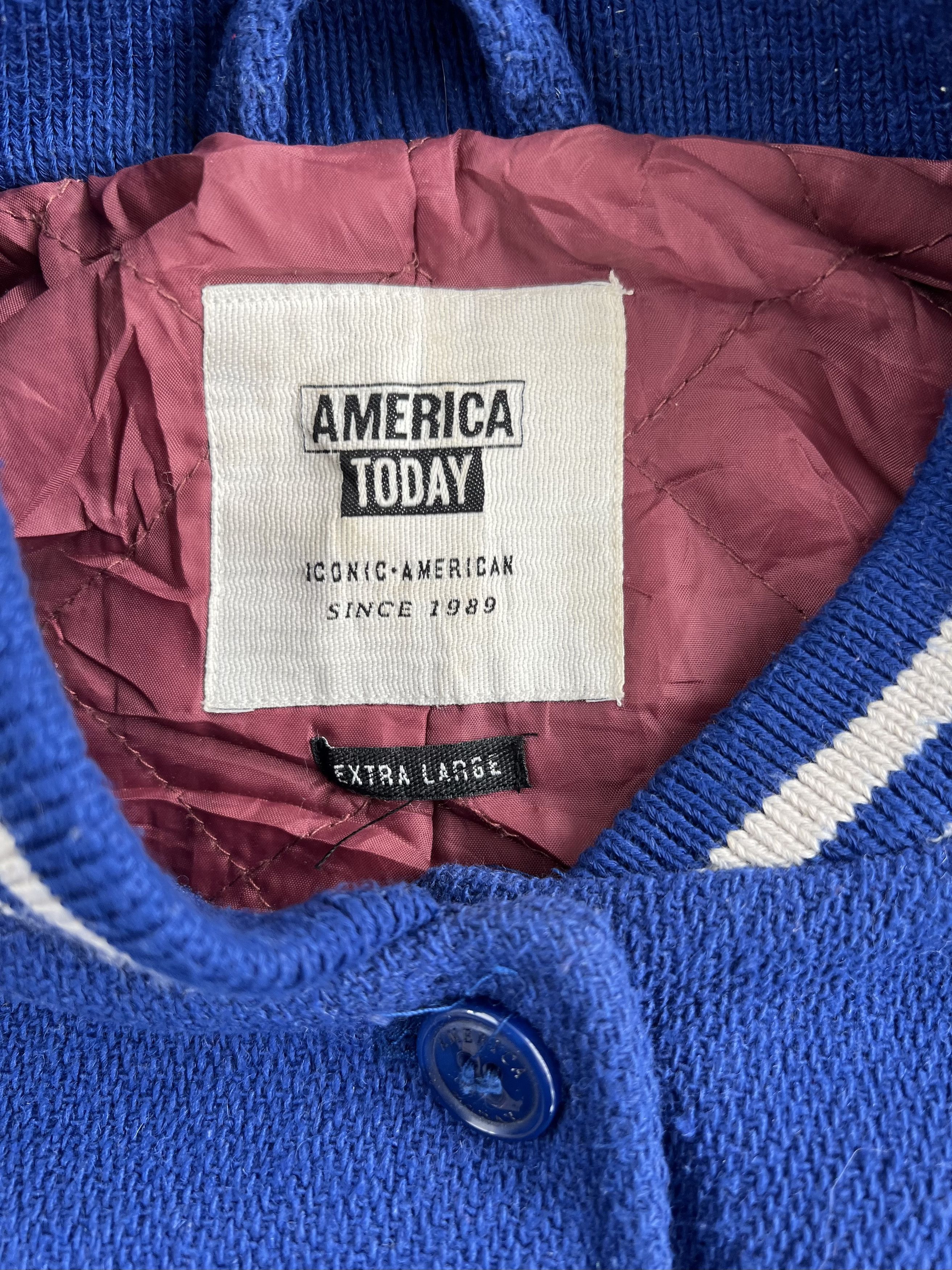 Vintage COLLEGE JACKET WOVEN WOOL BLUE Size US M / EU 48-50 / 2 - 5 Thumbnail