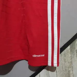 Adidas FC Bayern Munchen #14 Alonso 2016/2017 Home Jersey Size US M / EU 48-50 / 2 - 11 Thumbnail