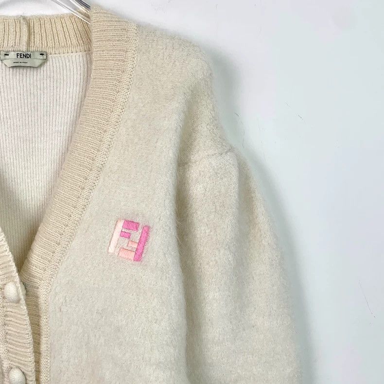 Fendi FENDI Beige Logo Embroidered Mohair Cardigan Jacket 40 M Size XS / US 0-2 / IT 36-38 - 3 Thumbnail