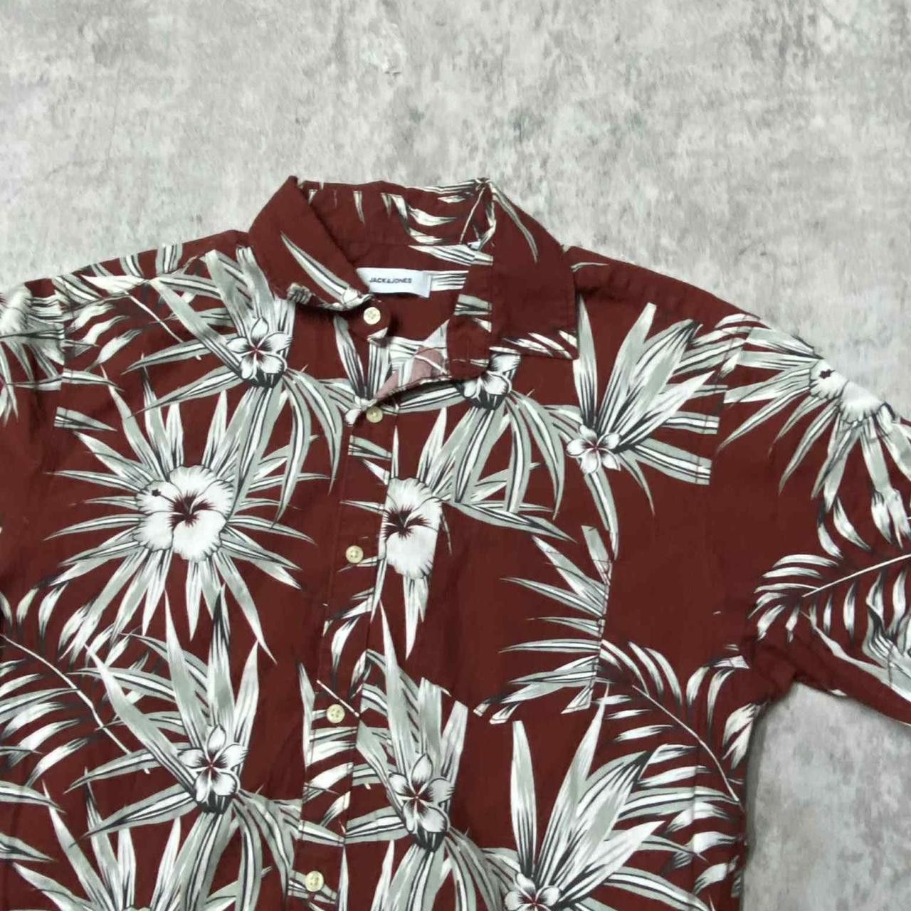 Other Burgundy and white floral button up shirt #floralshirt Size US S / EU 44-46 / 1 - 2 Thumbnail