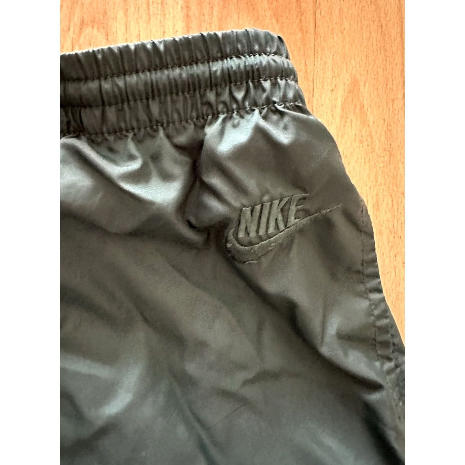 Nike VINTAGE Nike Track Pants Baggy 90s Green Mens XL Pants 90s Nike White Tag Rare Size US 36 / EU 52 - 3 Thumbnail