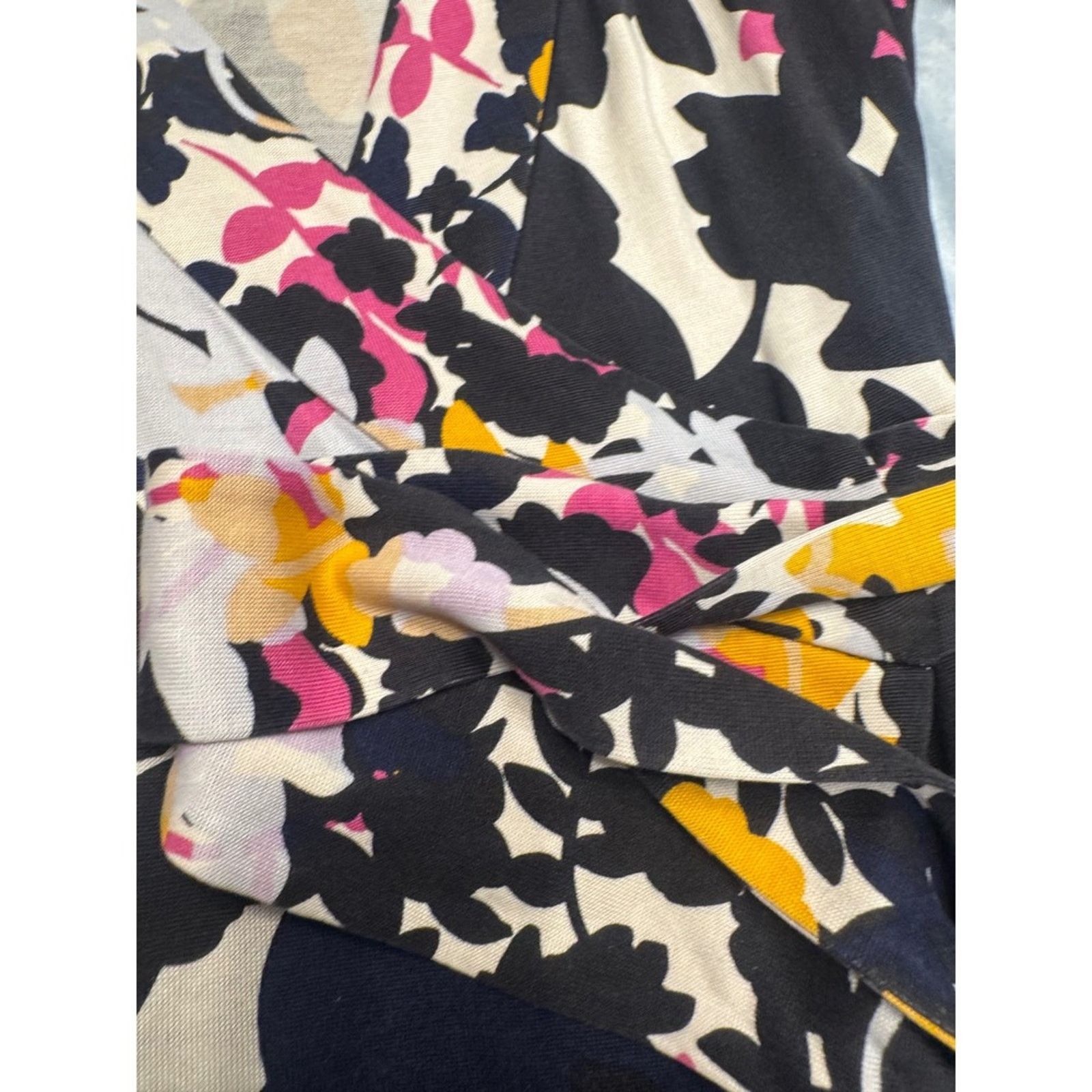 Diane von Furstenberg DVF Silk Wrap Dress 10 Floral Print Long Sleeve Iconic Size L / US 10 / IT 46 - 6 Thumbnail