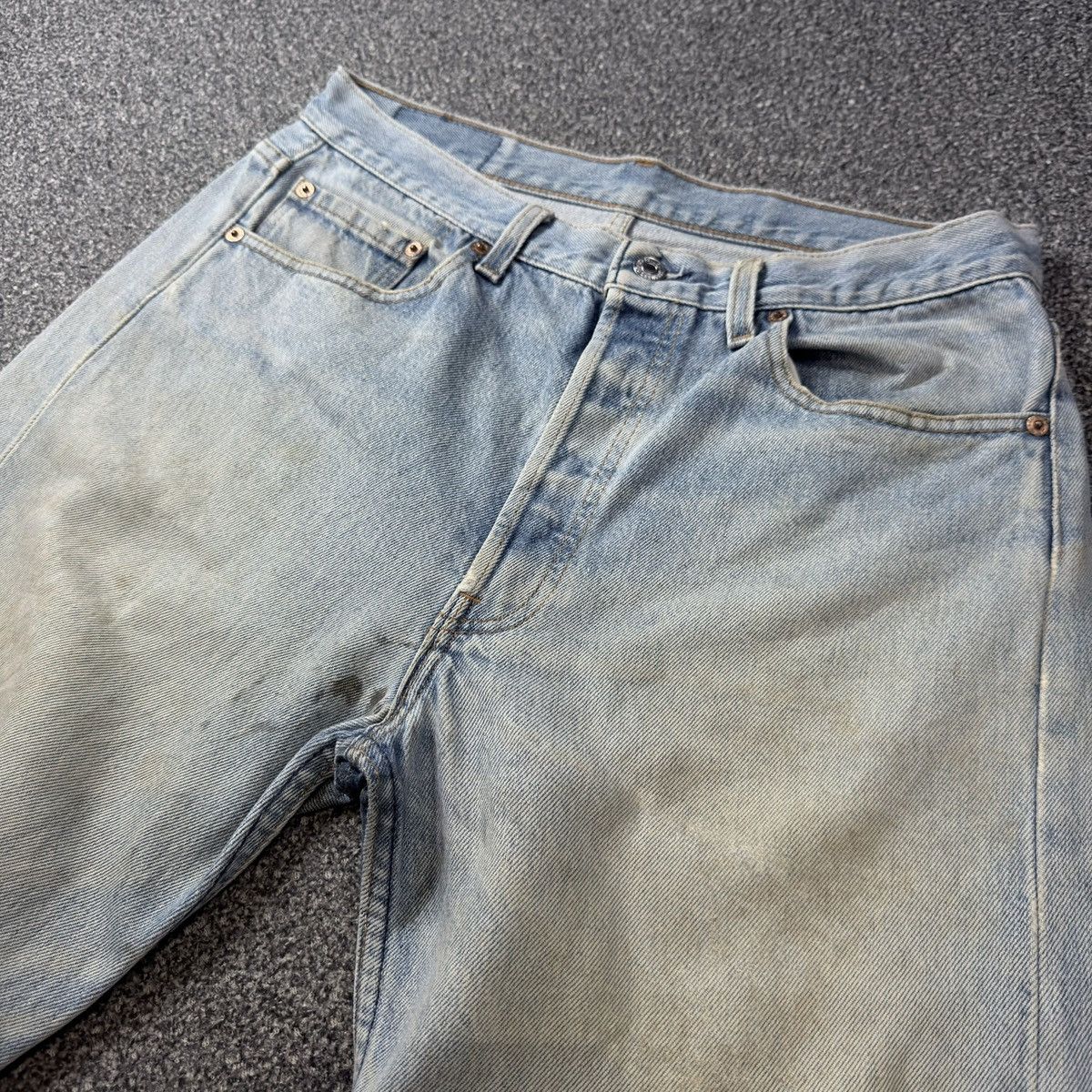 Levi's Vintage Clothing Vintage Heavy Destroyed Grunge Levis 501 Dirty Washed Denim Size US 33 - 3 Thumbnail