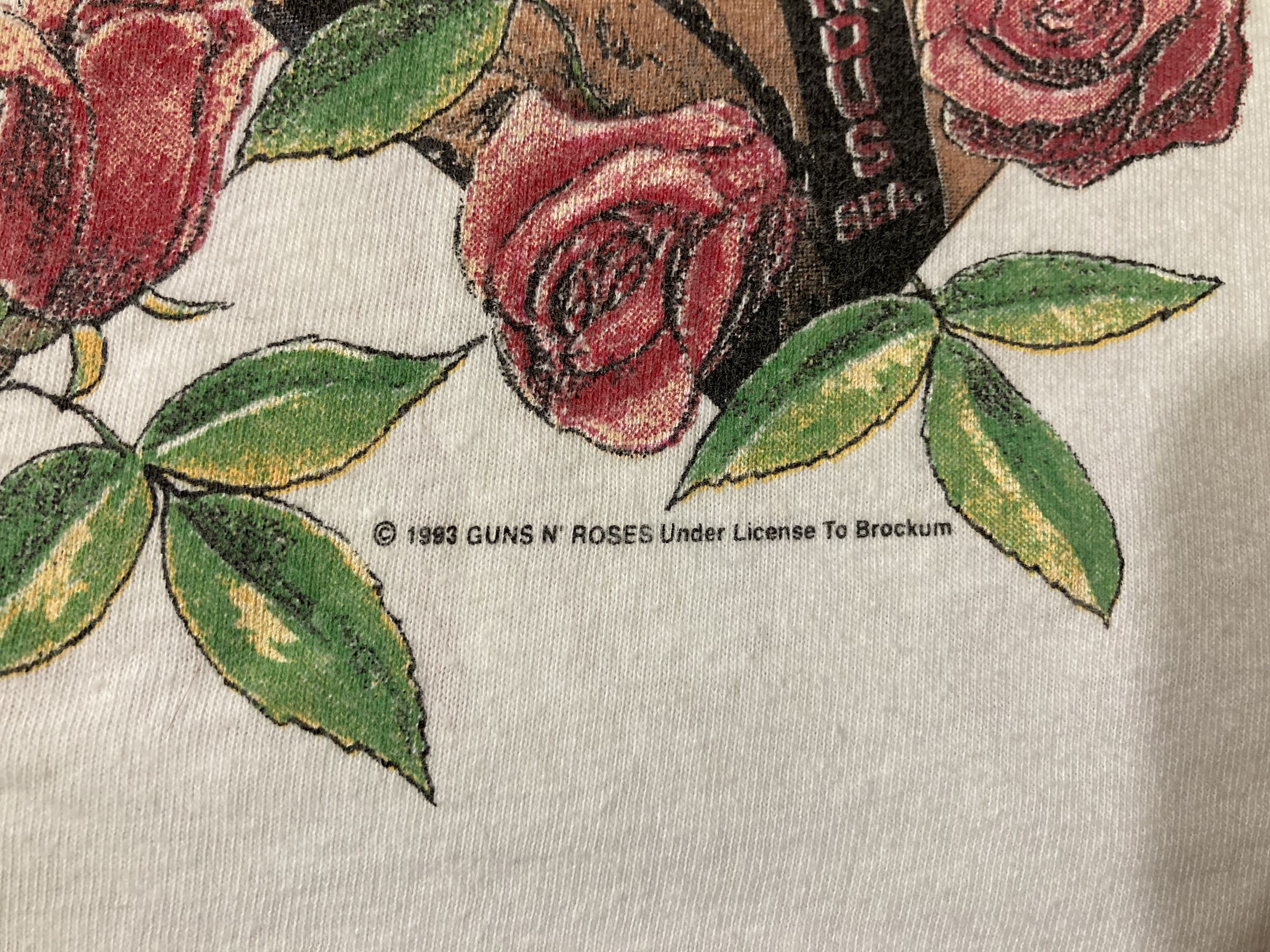 Guns N' Roses Guns N Roses 1993 World Tour Skin n Bones T Shirt Size US XL / EU 56 / 4 - 3 Thumbnail