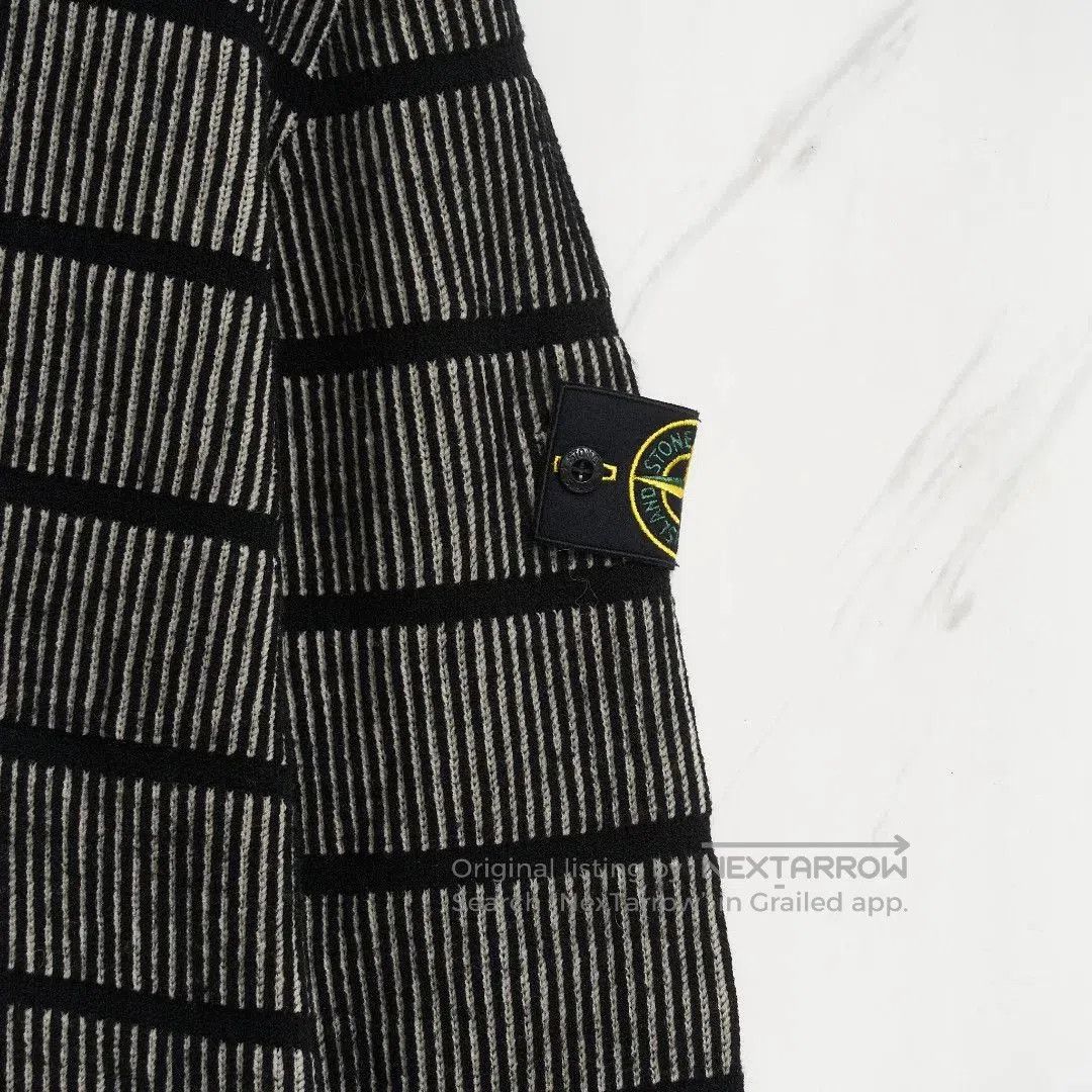 Stone Island Stone Island Men's Logo Stripe Knit. Size US M / EU 48-50 / 2 - 3 Thumbnail