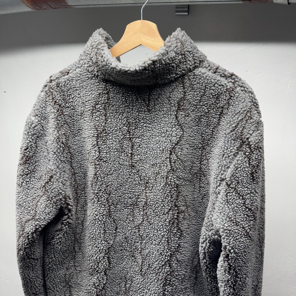 No Maintenance No Maintenance Deep Pile Sherpa Fleece Size US M / EU 48-50 / 2 - 6 Thumbnail