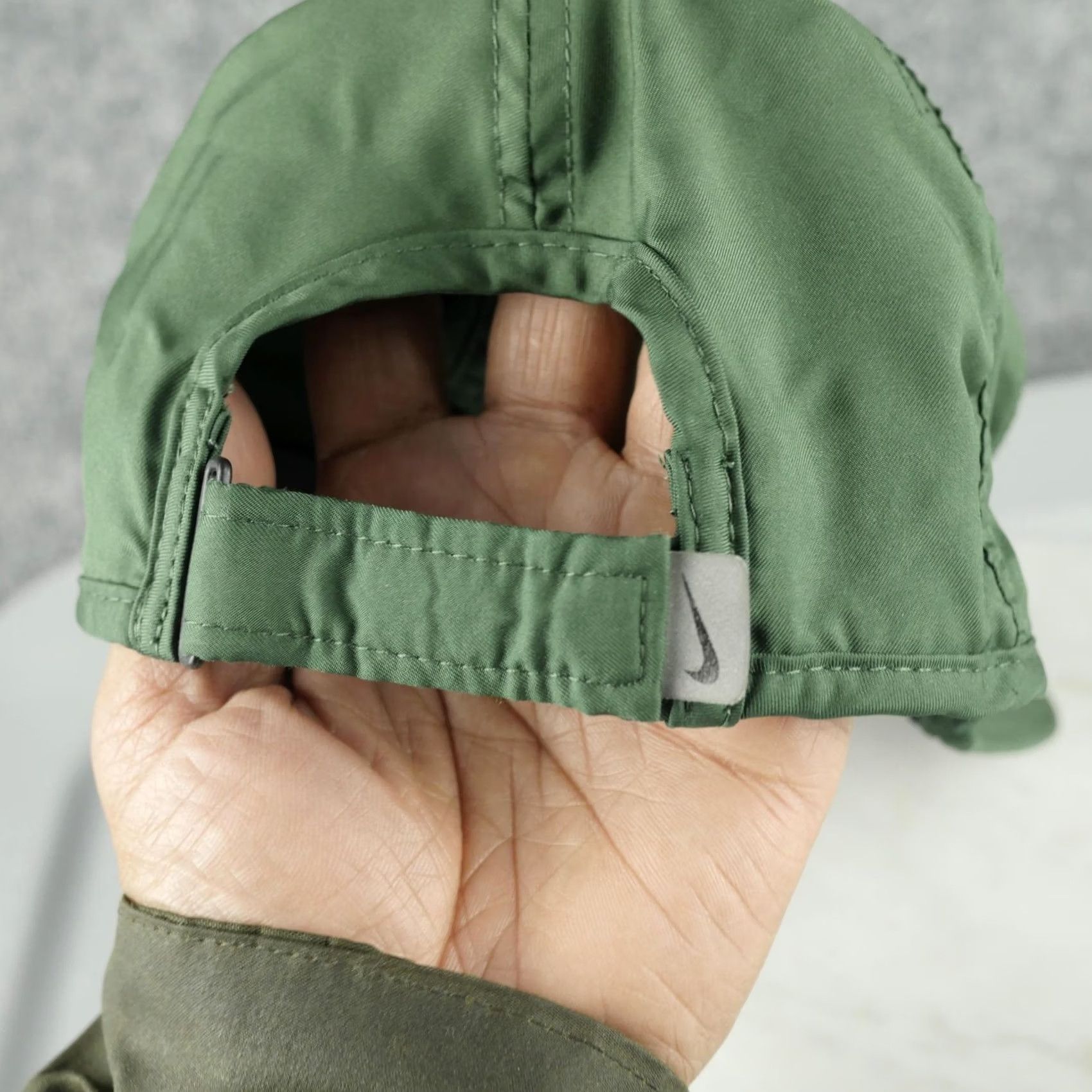 Nike Nike Featherlight Hat Cap Strap Back Mens One Size Green C Logo Dri-FIT Running Size ONE SIZE - 5 Thumbnail