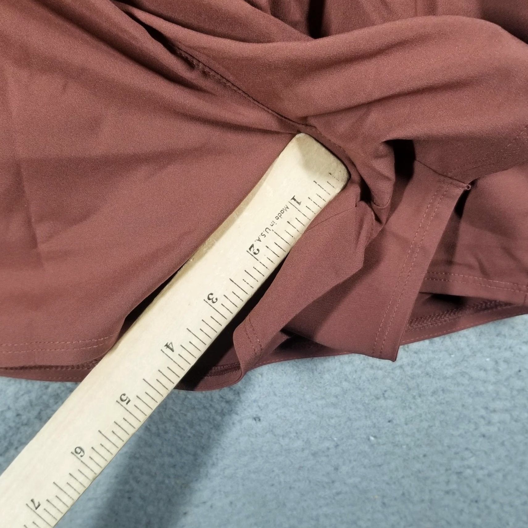 Nike VINTAGE NIKE Womens Dri-FIT 3" Brief Shorts DX6010-218 Brown NWT (if vintage? wait) Size 36" / US 14 / IT 50 - 7 Thumbnail