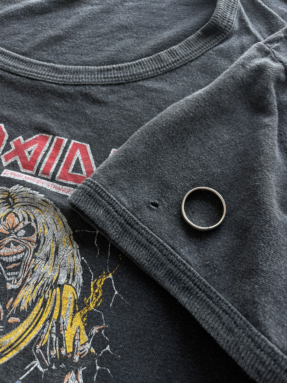Band Tees × Iron Maiden × Vintage Vintage IRON MAIDEN The Number of the Beast 80’s jump Tshirt Size US L / EU 52-54 / 3 - 12 Thumbnail