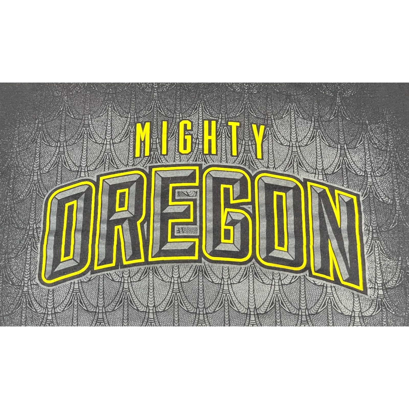 Vintage VINTAGE Men's Mighty Oregon CSG Champs Sports Gear College T-Shirt 2XL Black Cotton Short Sleeve Crew Neck Mens Vintage 90s Size US XXL / EU 58 / 5 - 3 Thumbnail