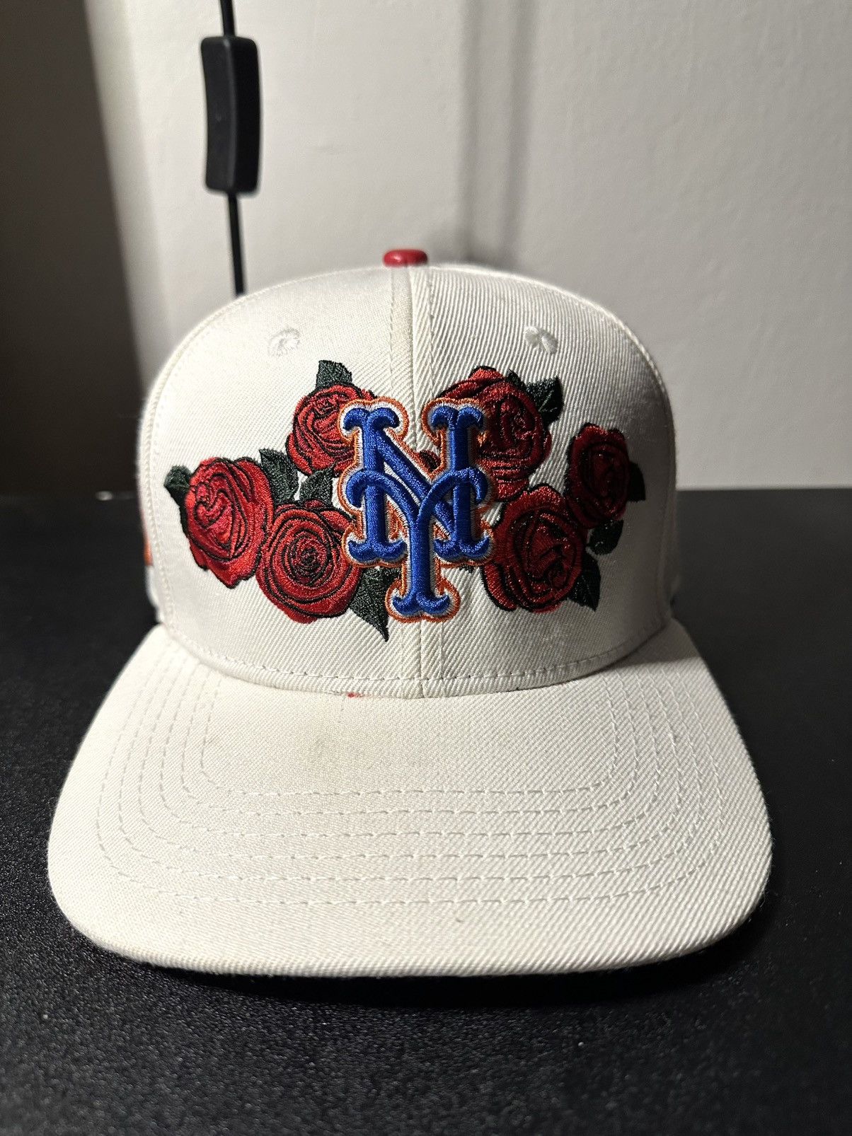 New Era × New York Yankees New York Mets Snapback Hat Size ONE SIZE - 1 Thumbnail
