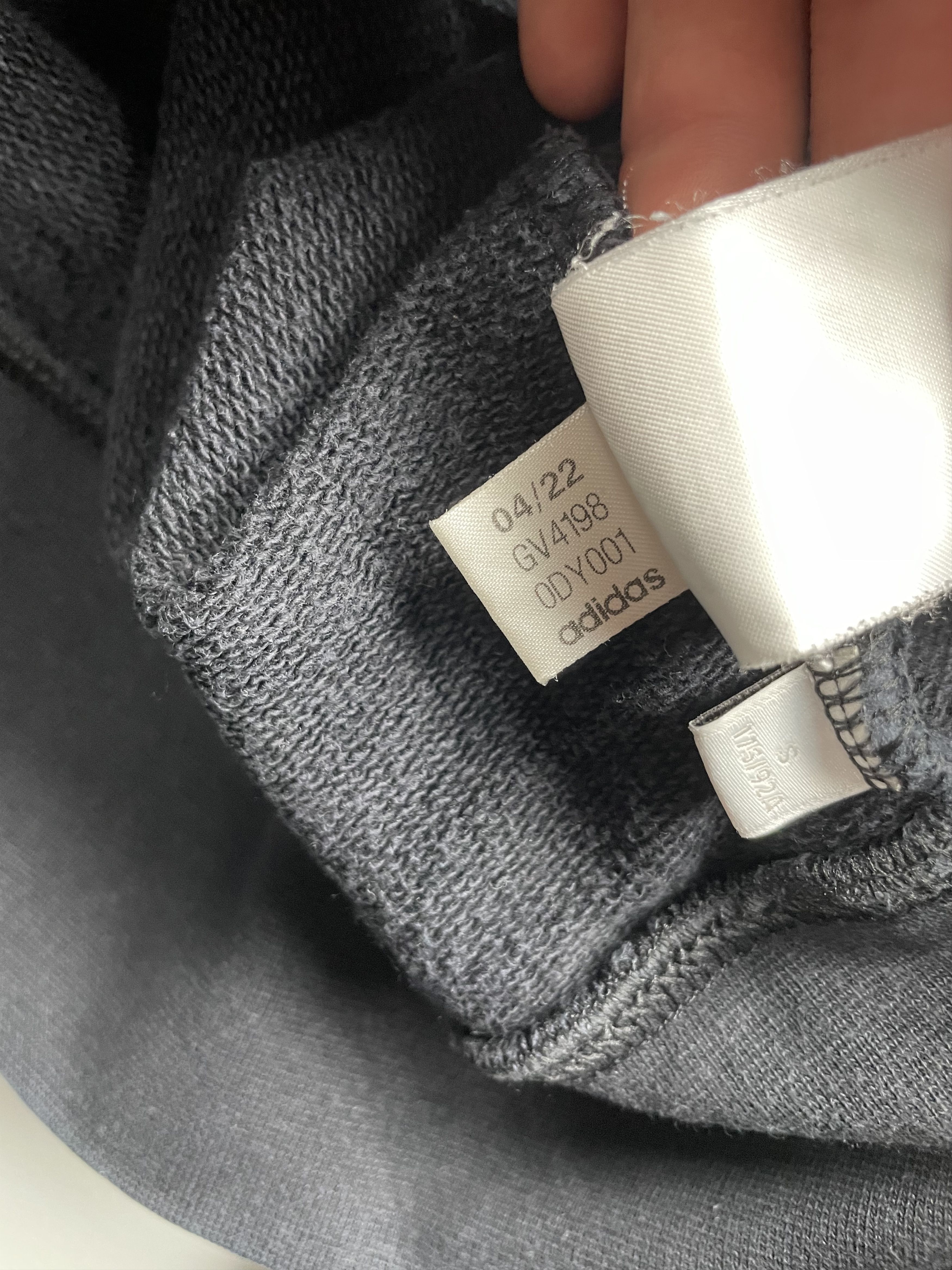 Y-3 Y-3 2022 men's Classic Hoodie - size S Size US S / EU 44-46 / 1 - 6 Thumbnail