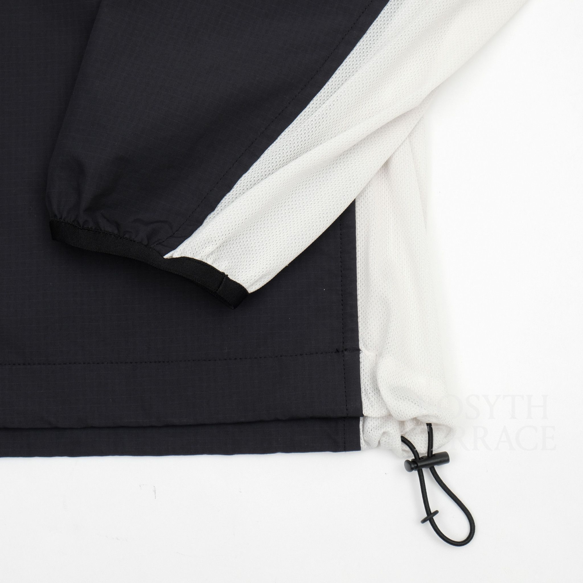 Japanese Brand 【SO SHOP & HOSTEL / SIDE MESH HALF ZIP JACKET / SIZE M】 Size US M / EU 48-50 / 2 - 3 Thumbnail