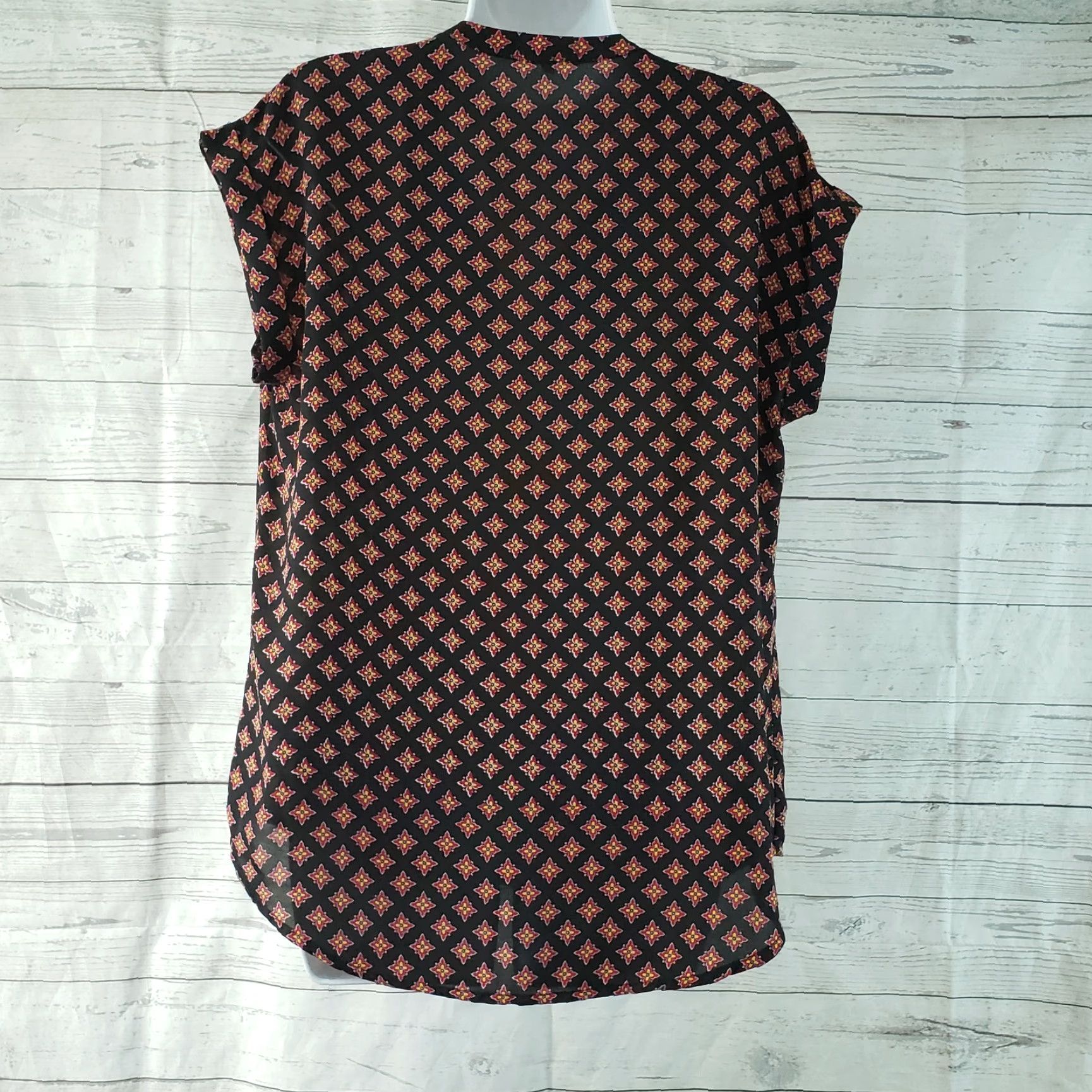 Vintage Pleione Blouse Womens Sz S Black Floral V-Neck Short Sleeve - Casual Shirt Womens, Polyester, 100% Polyester Size S / US 4 / IT 40 - 4 Thumbnail