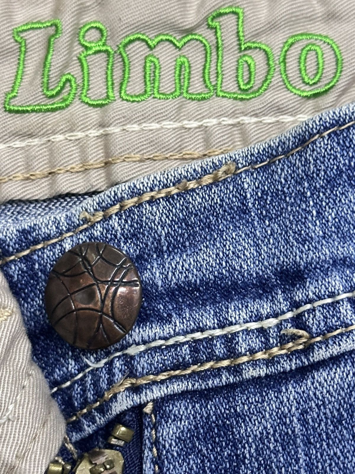 Other Vintage Distressed Limbo Denim Straight Leg Light BlueWash Size US 34 / EU 50 - 11 Thumbnail