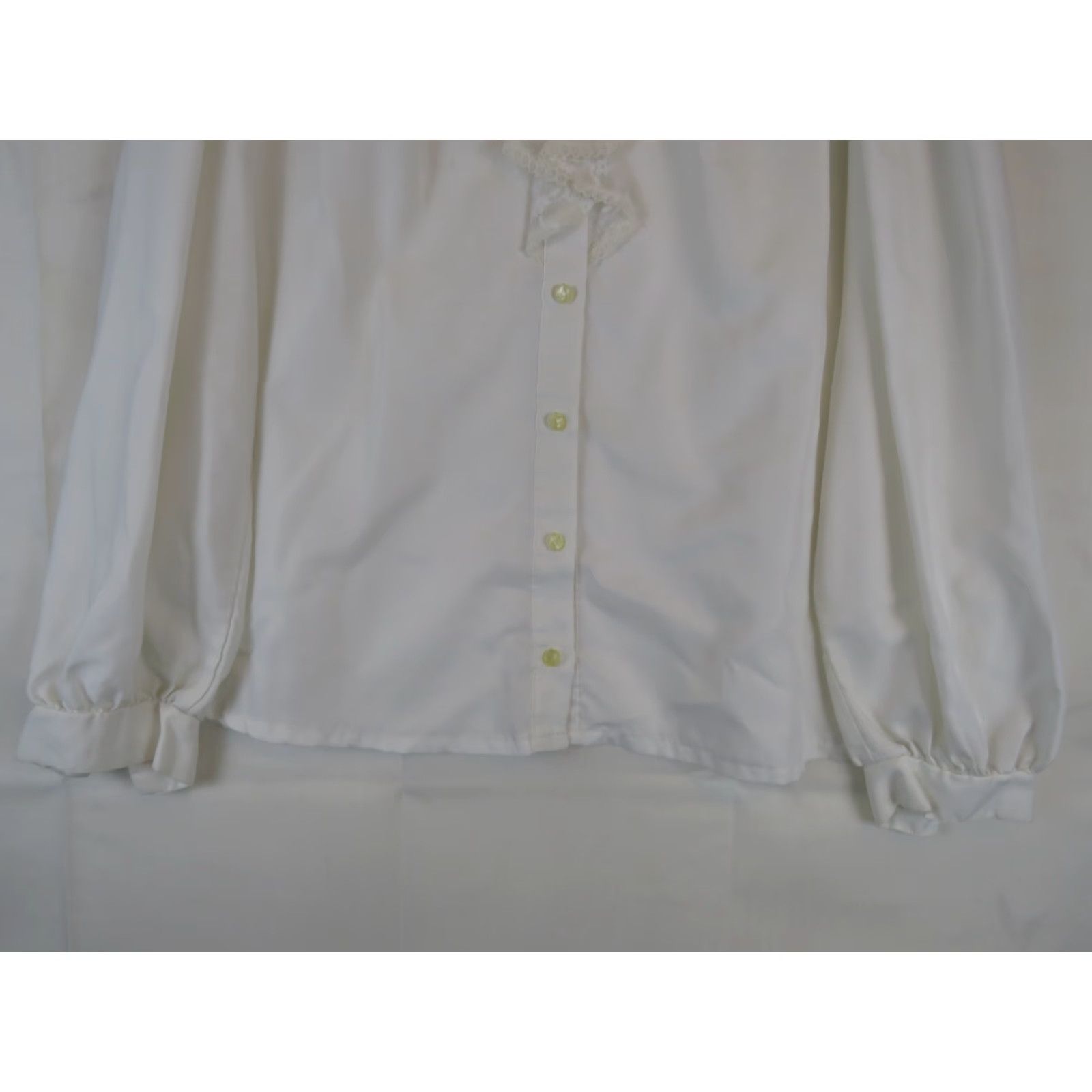 Vintage VINTAGE Lady Holiday White Blouse Shirt - USA Made, Size M, 50s 60s 70s, Collar, Long Sleeve, Solid, Breathable, Womens Mood: Basic, Vintage: Yes Size M / US 6-8 / IT 42-44 - 2 Thumbnail