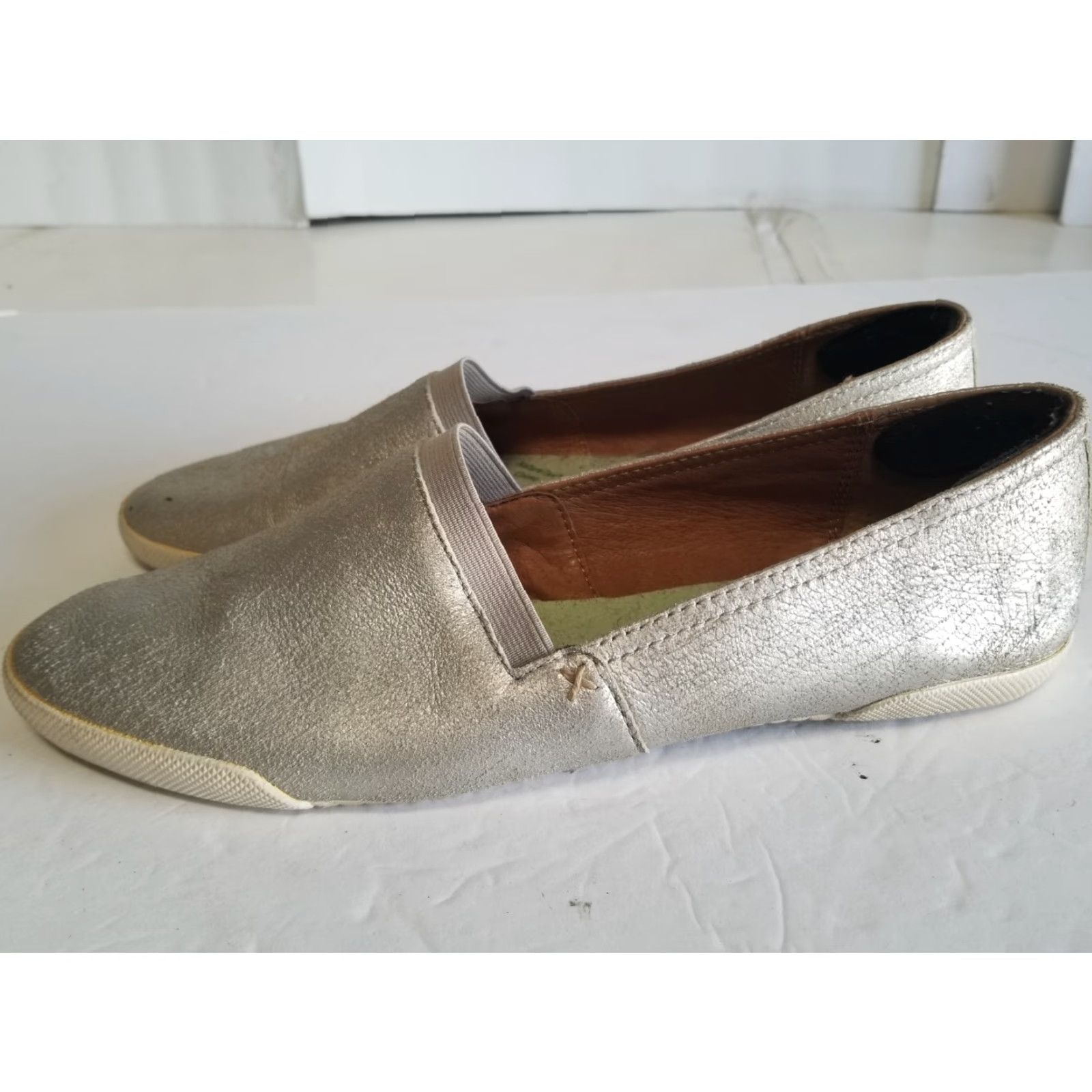 Frye Frye Melanie Slip On Metallic Gray Leather Flats Loafers Women Size 11 Slip On M Width No Insoles Vintage: No Size US 11 / IT 41 - 5 Thumbnail