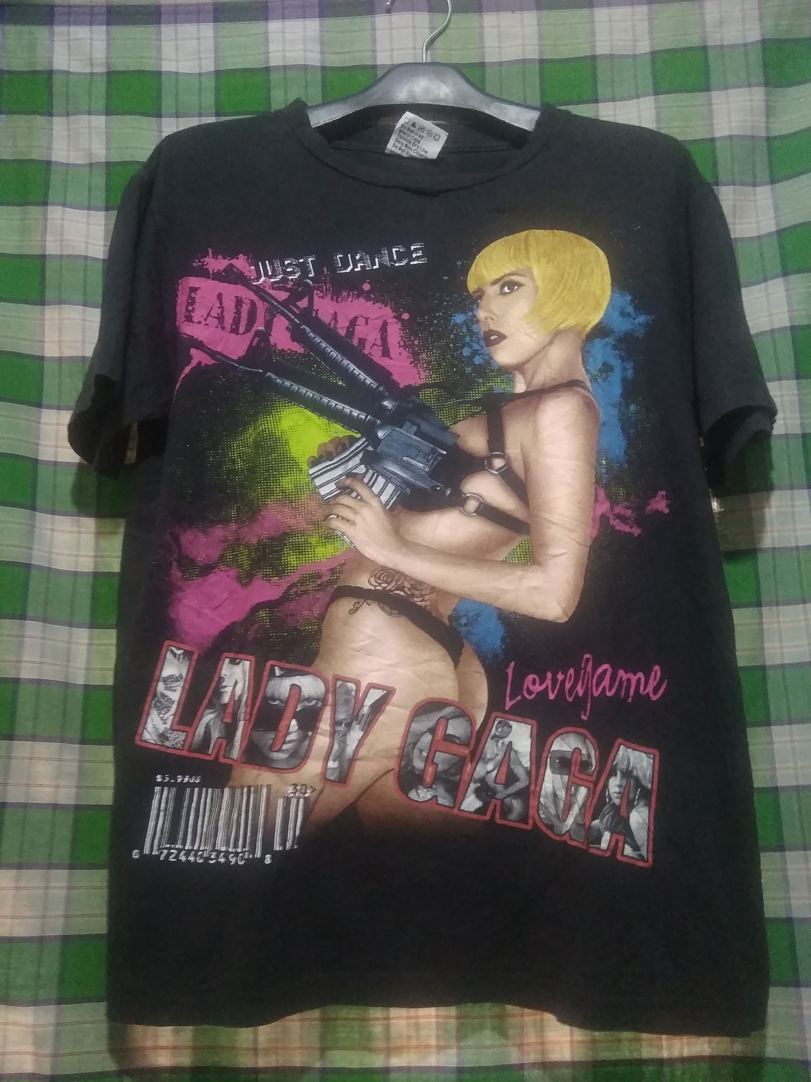 Rap Tees Sick 🔥Rare Vtg Lady Gaga 2008 Love Game t shirt Size US L / EU 52-54 / 3 - 1 Thumbnail