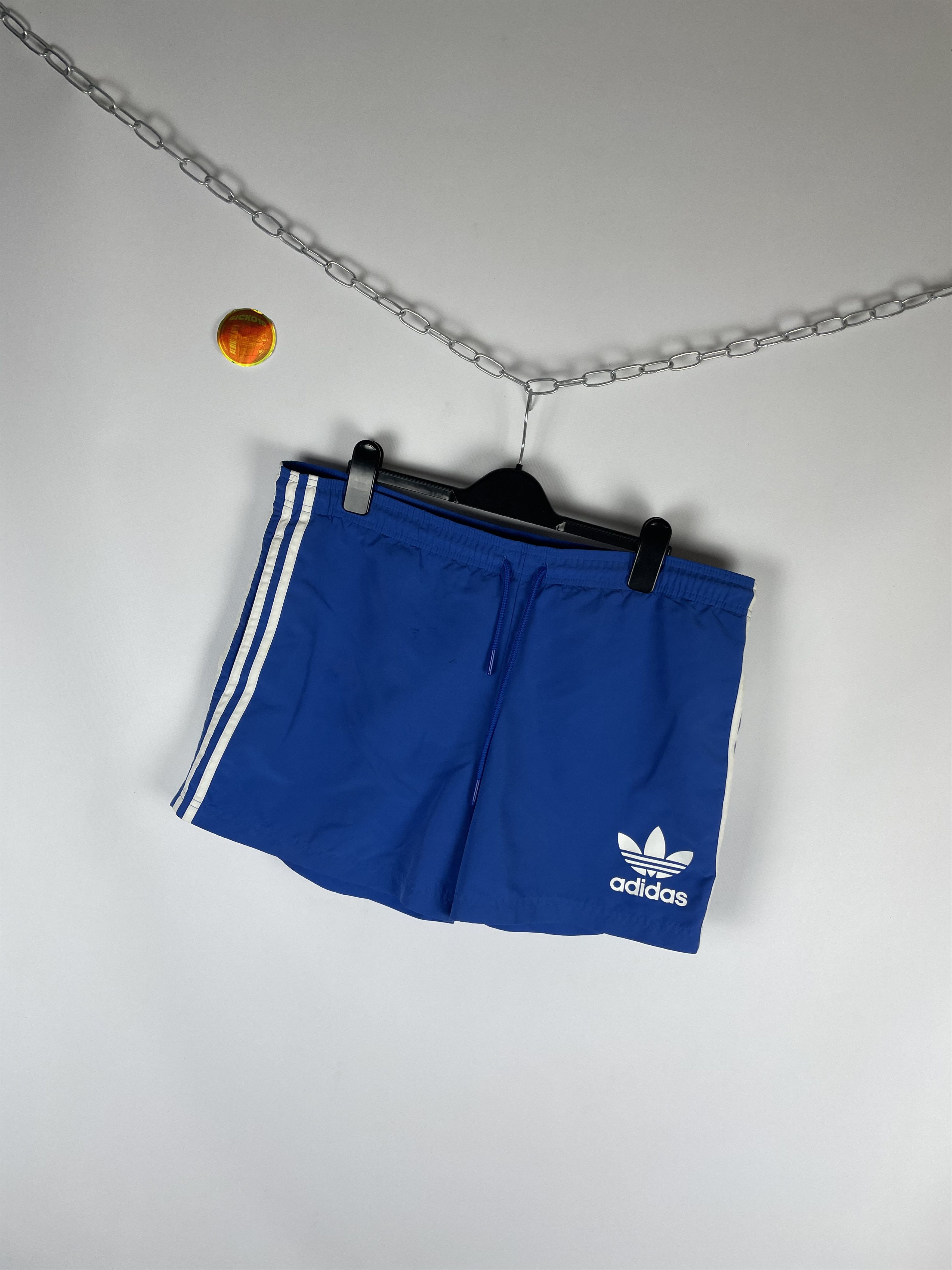 Adidas Vintage Adidas Shorts Y2k Size US 32 / EU 48 - 2 Thumbnail