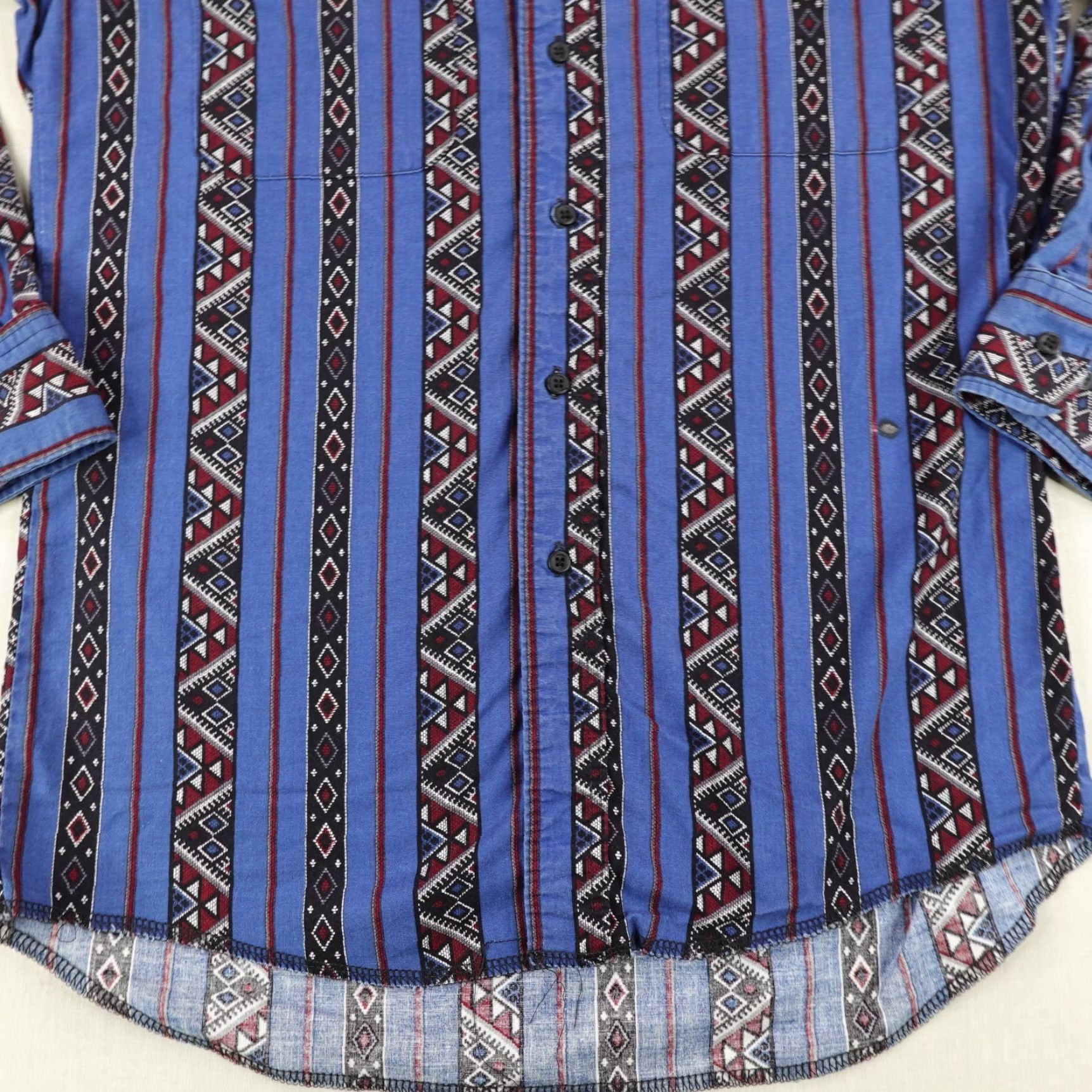 Wrangler VINTAGE Wrangler Shirt Mens Medium Western Aztec Cowboy Geometric 90s Cotton Casual Size US M / EU 48-50 / 2 - 4 Thumbnail