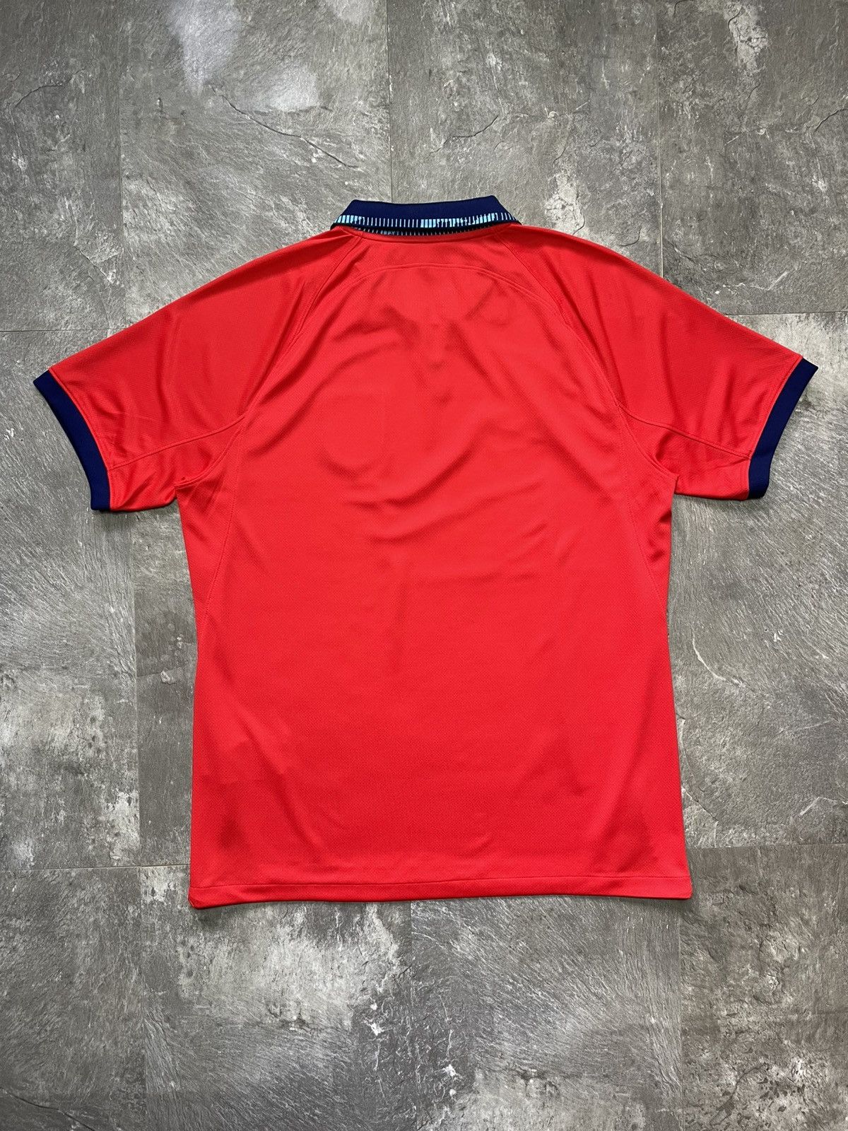 Nike Nike England National Team Shirt 2022 Soccer Jersey Size L Size US L / EU 52-54 / 3 - 4 Thumbnail