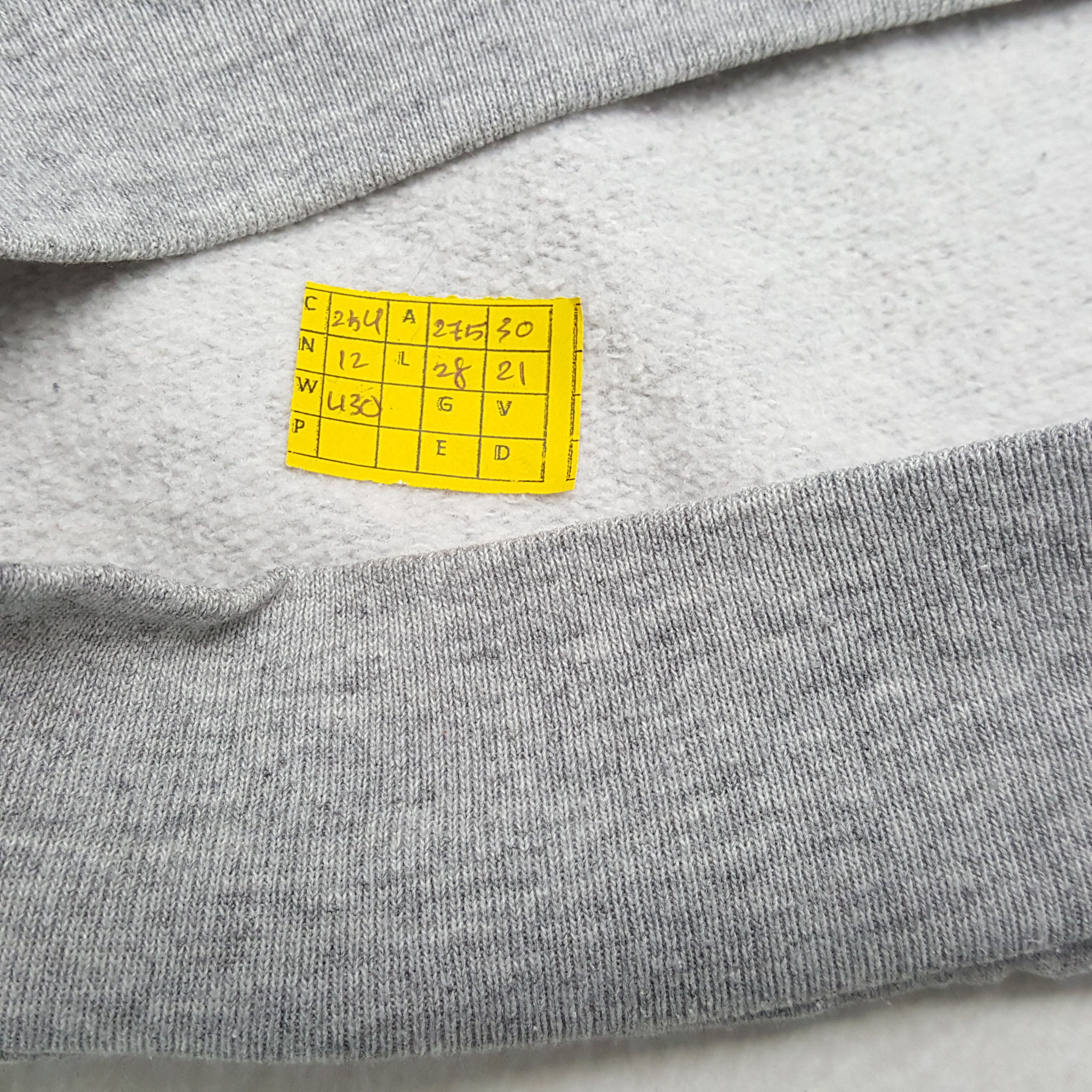Vintage CANADA Promotion Embroidery Design Style Sweatshirts