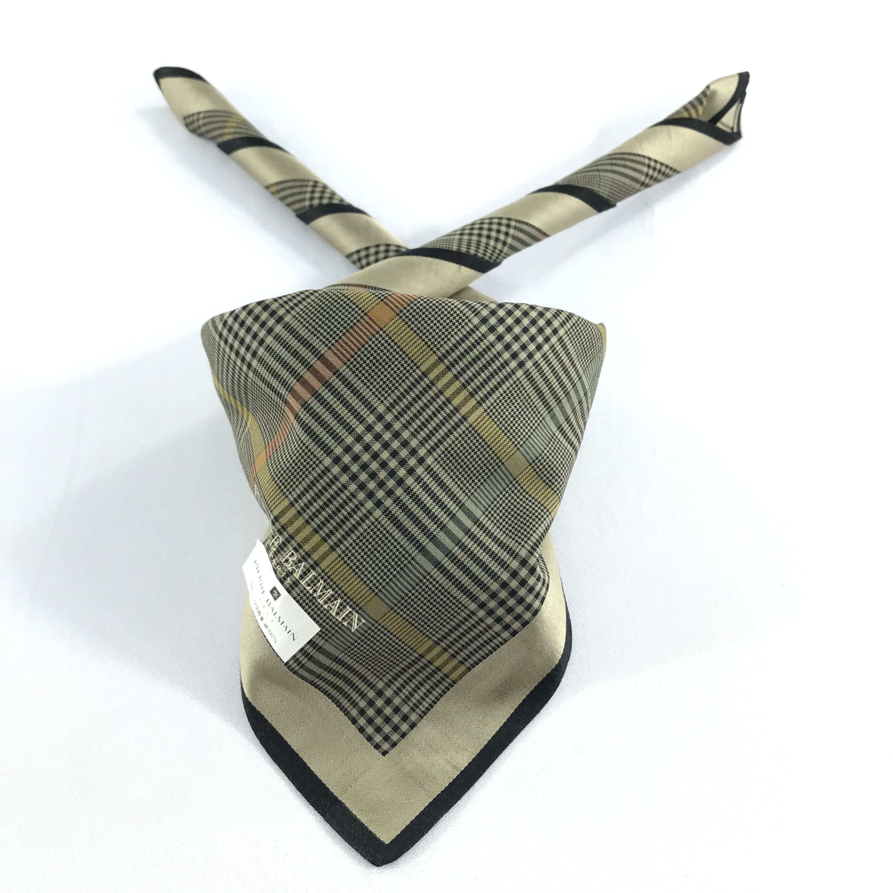 Pierre Balmain Pierre Balmain Tartan Handkerchief Neckerchief Bandana H951 Size ONE SIZE - 1 Thumbnail